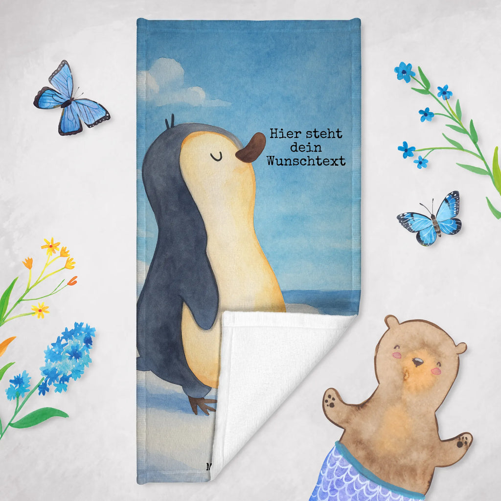 Personalisiertes Badehandtuch Pinguin marschieren Design Strandtuch mit Namen, Duschtuch mit Namen, Badetuch mit Namen, Kinder Handtuch mit Namen, Personalisiertes Handtuch, Personalisiertes Badetuch, Saunatuch mit Namen, Pinguin, Frühaufsteher, Pinguine, Bruder, Schwester, Familie, Langschläfer