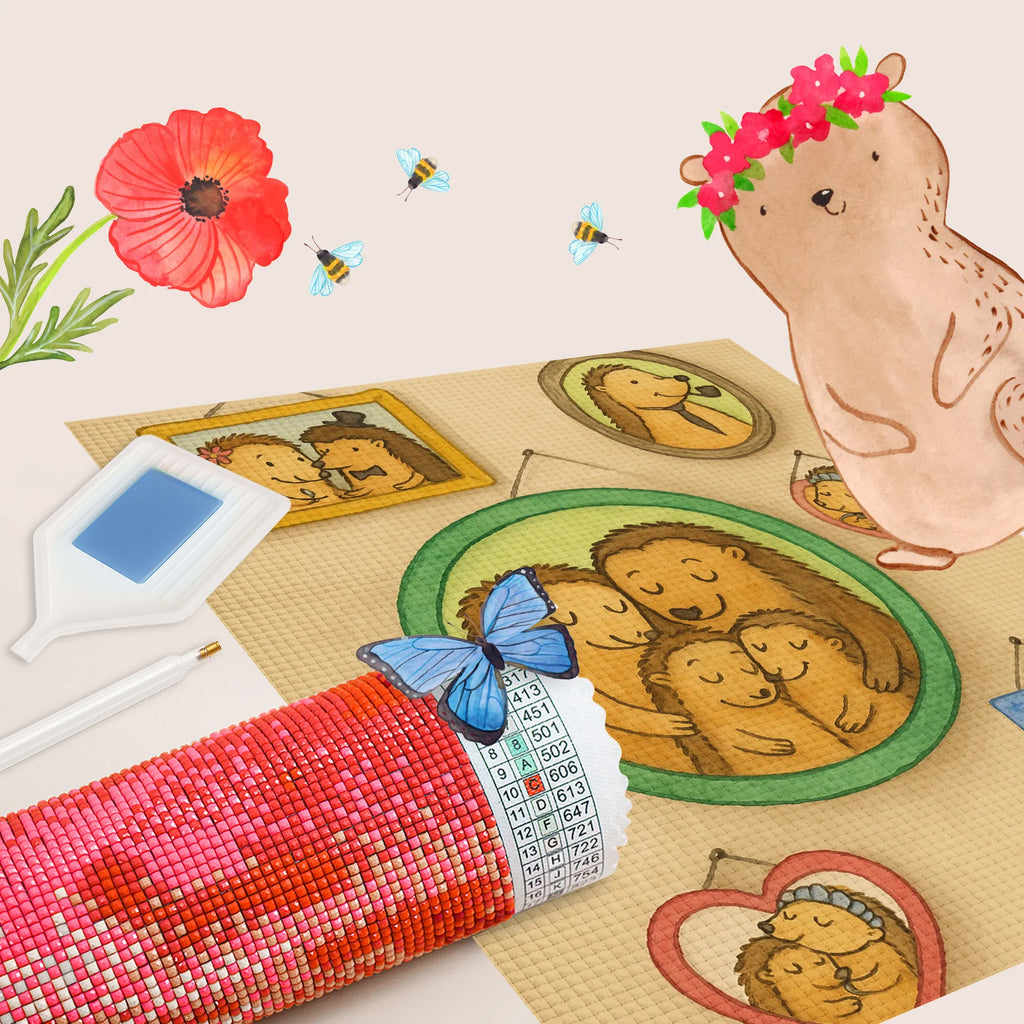 Diamond Painting Igel Familie Design Diamond Painting Blumen, Diamond Painting Zubehör, Diamond Painting Rundbohrer, Diamond Painting Modern, Diamond Art, Diamond Painting Tray, Diamond Painting Landschaft, Kristallbild, Diamond Painting Full Drill, Diamond Painting Muster, Diamond Painting Klassisch, DIY Diamond Painting, Diamond Painting Für Kinder, Rhinestone Painting, Diamond Painting Geschenkidee, Diamant Stickerei, Diamond Painting, Strass Malerei, Diamond Painting Anfänger Set, Diamond Painting Deko, Diamond Painting Schlüsselanhänger, Diamond Painting Porträt, Diamond Painting Für Erwachsene, Diamant Malerei, Diamond Painting Tablett, Diamant Mosaik, Diamond Painting Puzzle, Diamond Painting Motive, Diamond Painting Pinzette, Diamond Painting Partial Drill, Diamond Painting Profi Set, Diamond Painting Kit, Diamond Painting Quadratbohrer, Diamond Painting Bohrer, Diamond Painting Werkzeuge, Diamond Painting Schablone, Diamond Painting Tiere, 5D Diamant Malerei, Diamant Bild, Diamond Painting Leinwand, Diamond Painting Set, DIY Strass Bild, Familie, Vatertag, Muttertag, Bruder, Schwester, Mama, Papa, Oma, Opa, Bilder, Glück, Zusammenhalt, Liebe, Igel