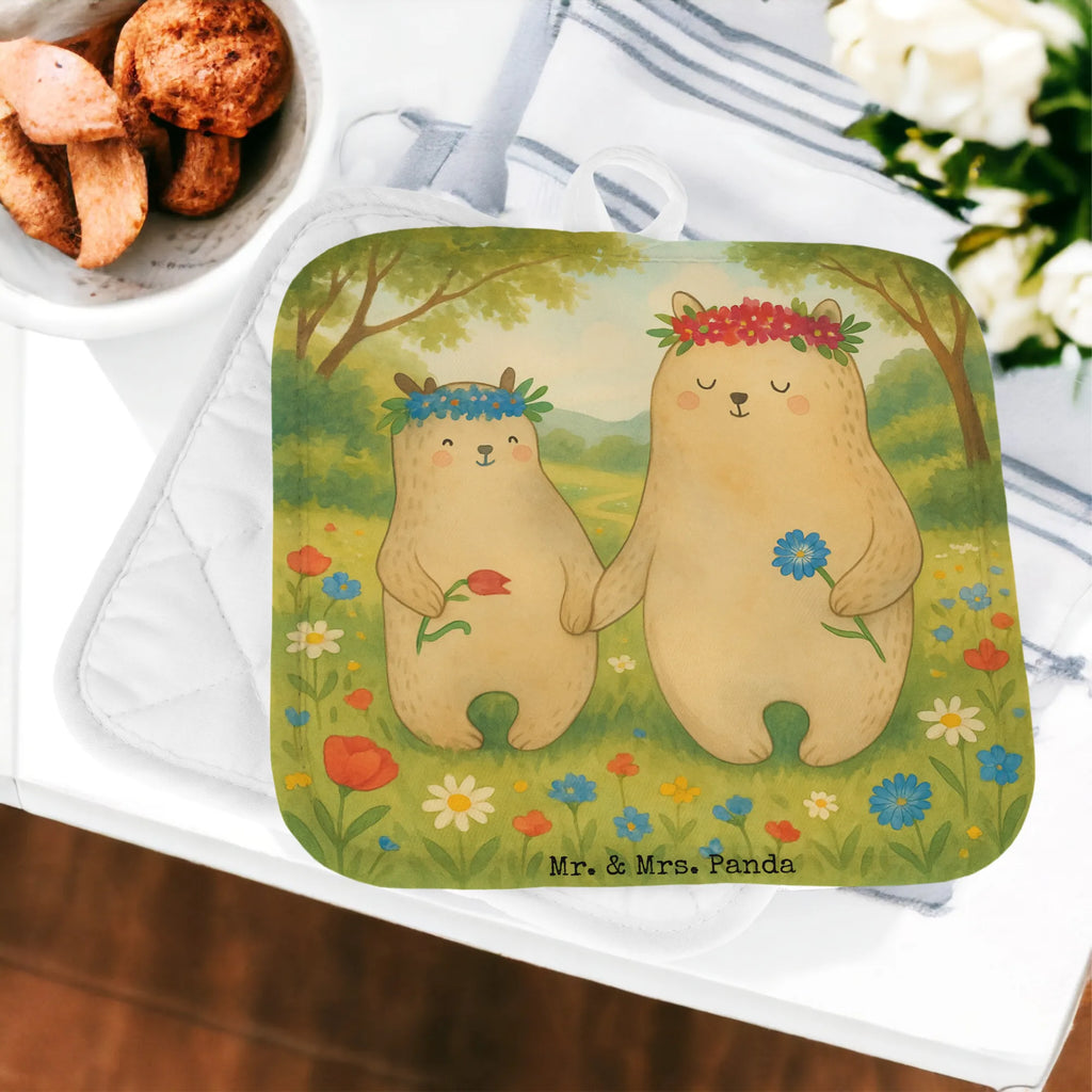 2-elementowy zestaw podkładek pod garnki Niedźwiedzie z wianuszkiem Design Topflappenset, Topflappen 2er Set, Topfuntersetzer, Topflappen mit Spruch, Schöne Topflappen, Ofenhandschuh, Topflappen, Topflappen Set, Topfhandschuhe, Ofenhandschuhe, Topfhandschuh, Topflappen lustig, Familie, Vatertag, Muttertag, Bruder, Schwester, Mama, Papa, Oma, Opa, Bären, Kind, Kinder, Mutti, Lieblingsmama, Family, weltbeste Mama, beste Mutter, Vorbild, Bär, Mami, Tochter, Geschenk Mama. Muttertag, Töchter, Mutter, Lieblingsmensch