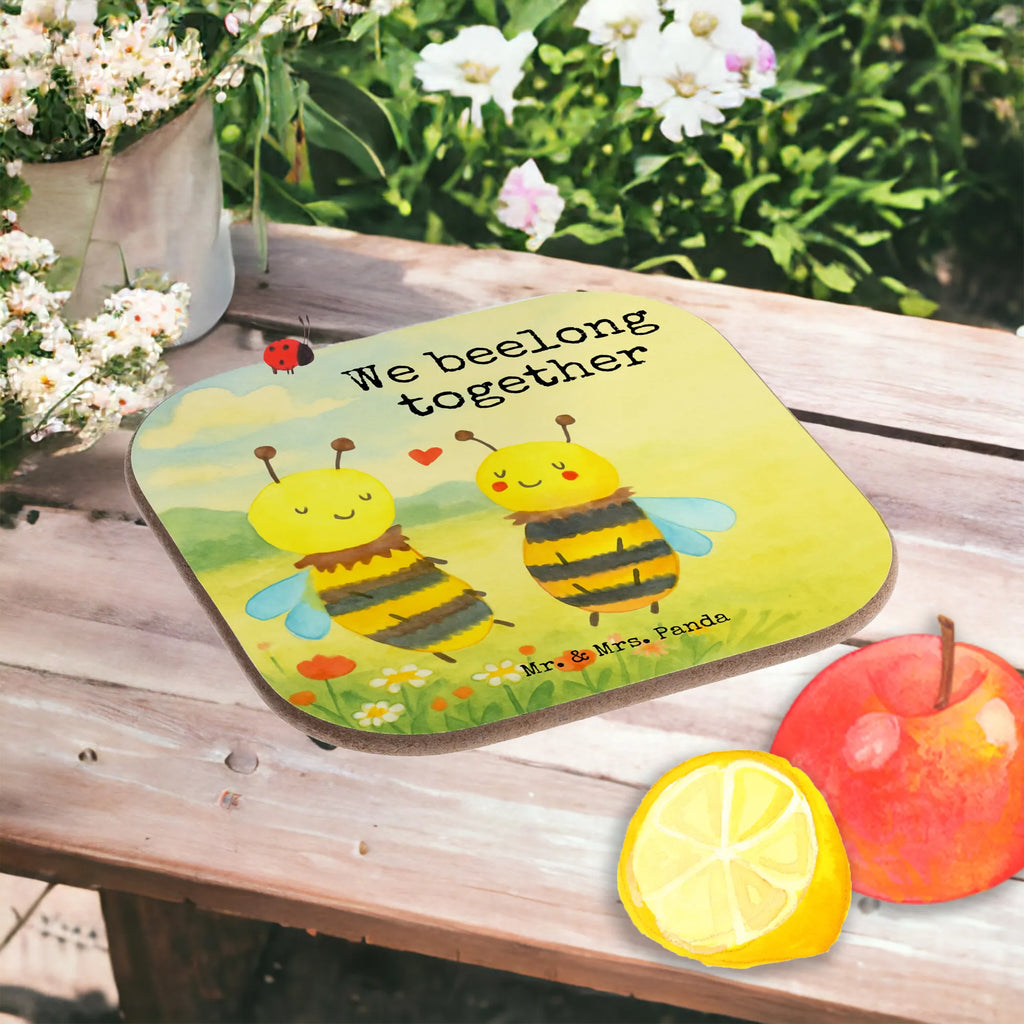 Square coaster bee In love Design Untersetzer, Bierdeckel, Glasuntersetzer, Untersetzer Gläser, Getränkeuntersetzer, Untersetzer aus Holz, Untersetzer für Gläser, Korkuntersetzer, Untersetzer Holz, Holzuntersetzer, Tassen Untersetzer, Untersetzer Design, Biene, Wespe, Hummel