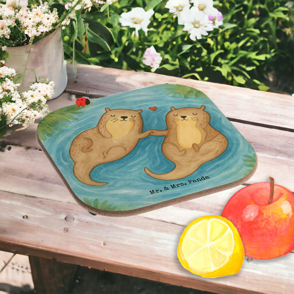 Square coaster otter holding hands Design Untersetzer, Bierdeckel, Glasuntersetzer, Untersetzer Gläser, Getränkeuntersetzer, Untersetzer aus Holz, Untersetzer für Gläser, Korkuntersetzer, Untersetzer Holz, Holzuntersetzer, Tassen Untersetzer, Untersetzer Design, Otter, Fischotter, Seeotter, Otter Seeotter See Otter