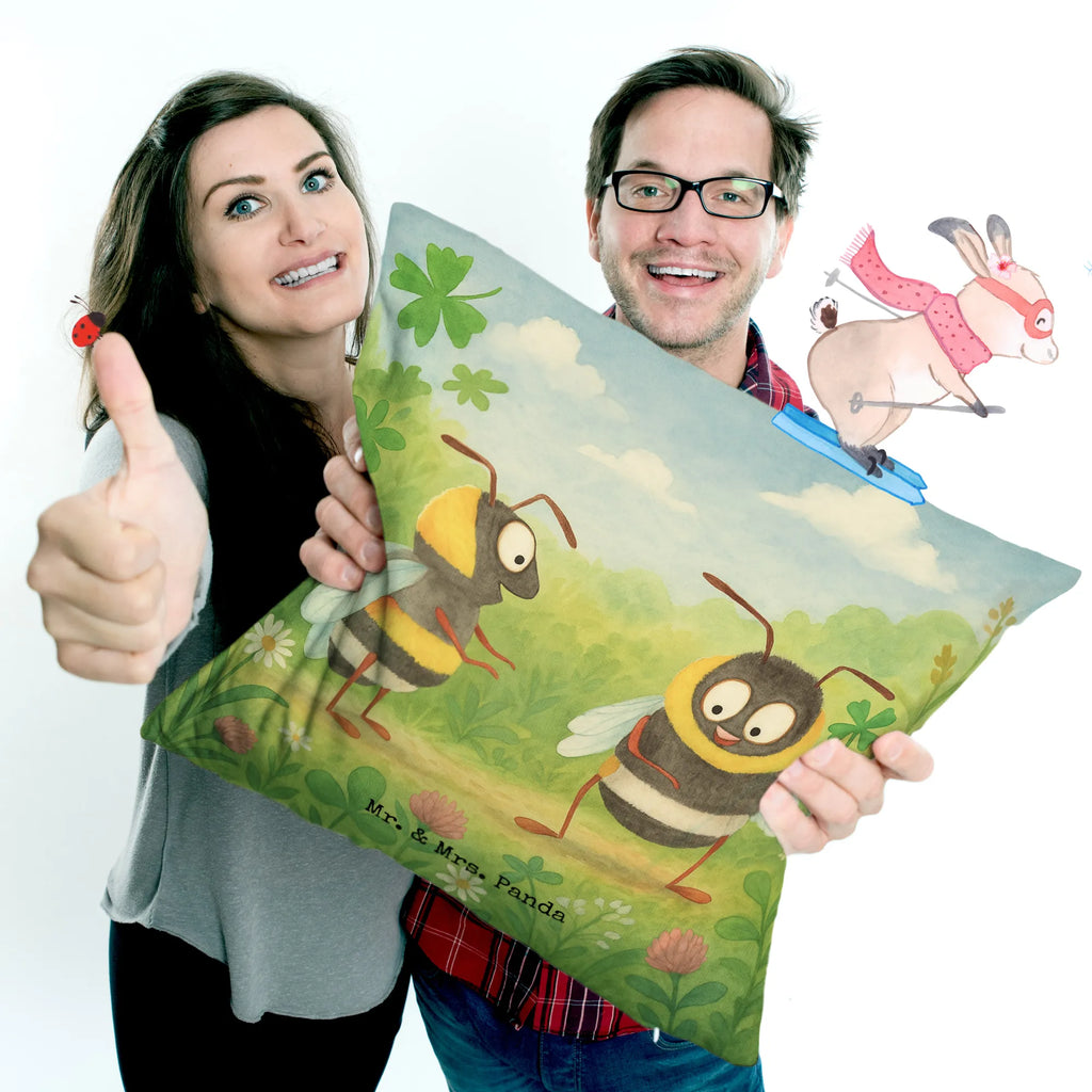 40x40 Kissen Hummeln Kleeblatt Design Couchkissen, Kissenhülle, Sofakissen, Dekokissen 40x40, sitzkissen, Kissen, sofakissen, Kissen 40x40 Waschbar, Kissenbezüge, Motivkissen, Kopfkissen 40x40, Kopfkissen, Zierkissen, Dekokissen Sofa, Dekokissen, Kissen 40x40, Kissenhülle 40x40, Sofakissen 40x40, Kissenbezug 40x40, Tiermotive, Gute Laune, lustige Sprüche, Tiere, Hummel, Biene Deko, Spruch schön, Spruch positiv, glücklich werden, Biene, Spruch fröhlich, glücklich sein