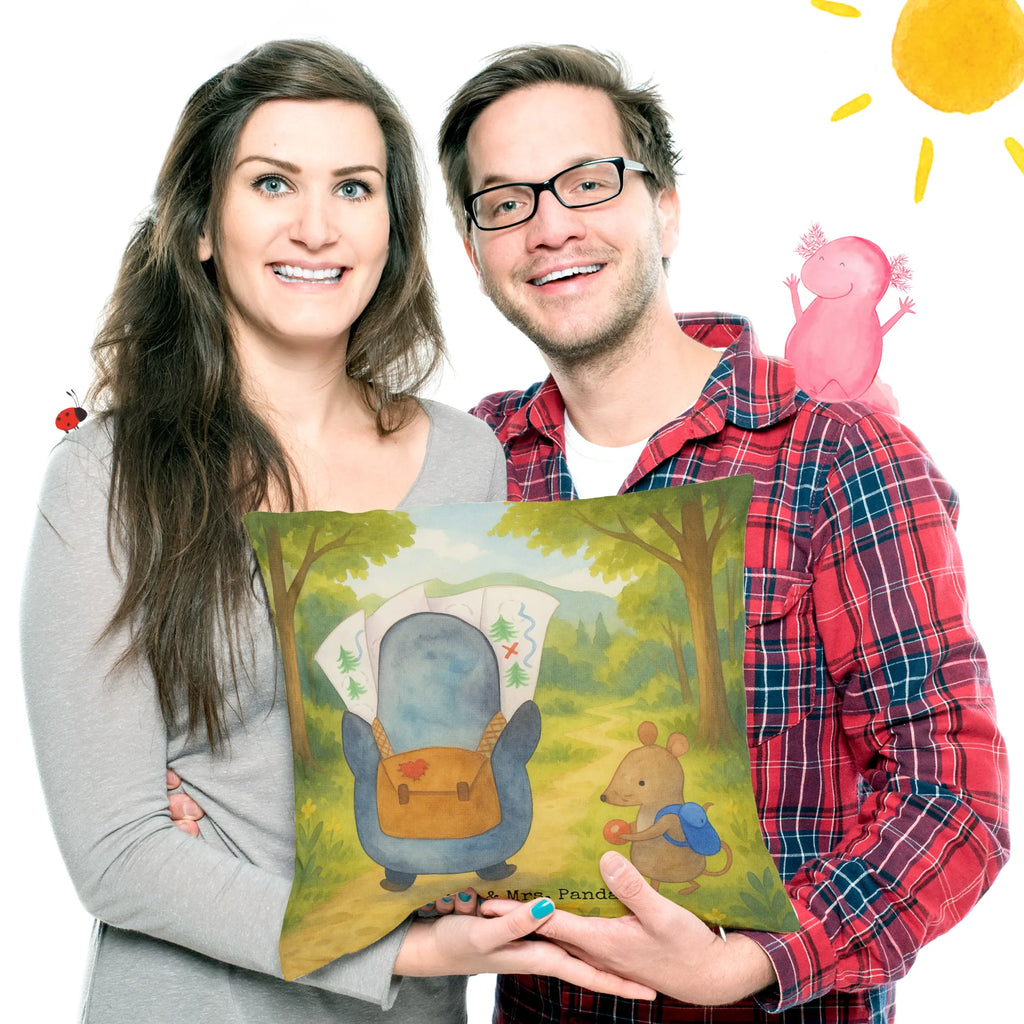 40x40 Kissen Pinguin & Maus Wanderer Design Sofakissen, Dekokissen Sofa, Kopfkissen 40x40, Dekokissen, Kissenbezug 40x40, Kissenbezüge, Zierkissen, Motivkissen, Kissen 40x40, Sofakissen 40x40, Kissen, Couchkissen, Kissenhülle, Dekokissen 40x40, Kissenhülle 40x40, Kopfkissen, sofakissen, Kissen 40x40 Waschbar, sitzkissen, Pinguin, Roadtrip, Abenteurer, Wanderlust, Abenteuer, Pinguine, Ausflug, wandern