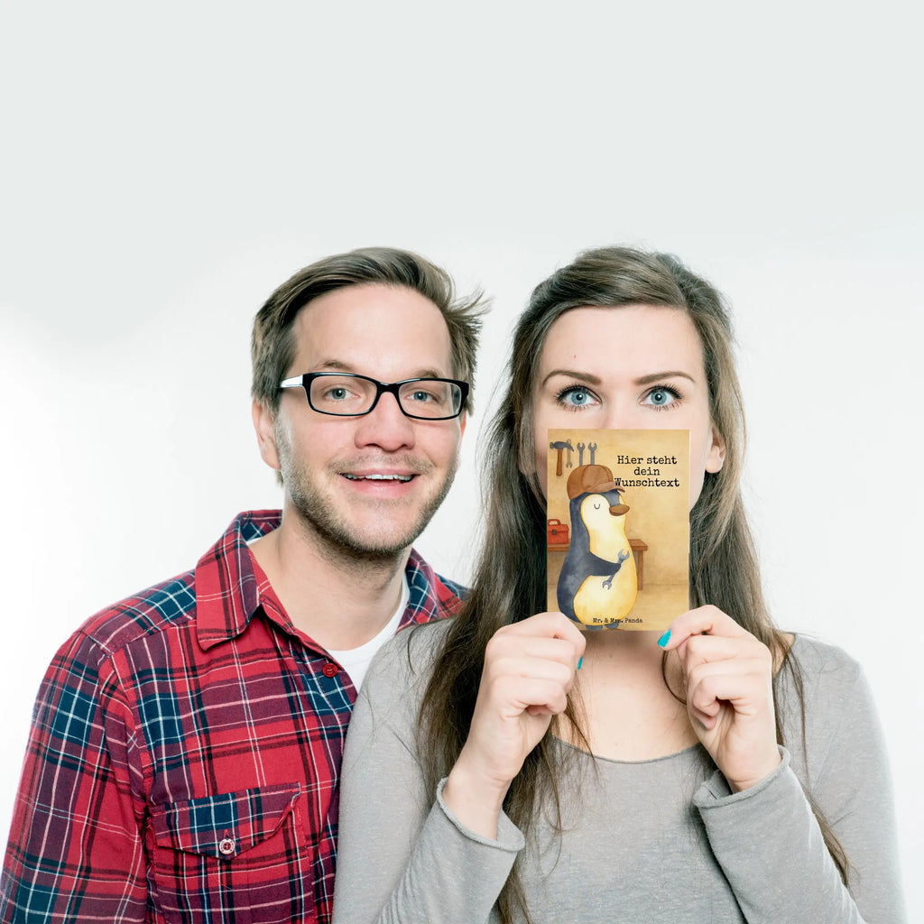 Personalisierte Postkarte Wenn Papa es nicht reparieren kann, sind wir am Arsch Design Geschenkkarte mit Namen, Geschenkkarte mit Wunschtext, Postkarte bedrucken, Postkarte mit Wunschtext, Karte mit Namen, Grußkarte mit Namen, Postkarte personalisierbar, Grußkarte mit Wunschtext, Postkarte mit Namen, Einladung mit Namen, Ansichtskarte mit Namen, Ansichtskarte mit Wunschtext, Einladung mit Wunschtext, Karte mit Wunschtext, Familie, Vatertag, Muttertag, Bruder, Schwester, Mama, Papa, Oma, Opa, Vater, Geschenk Papa, Bester Papa der Welt