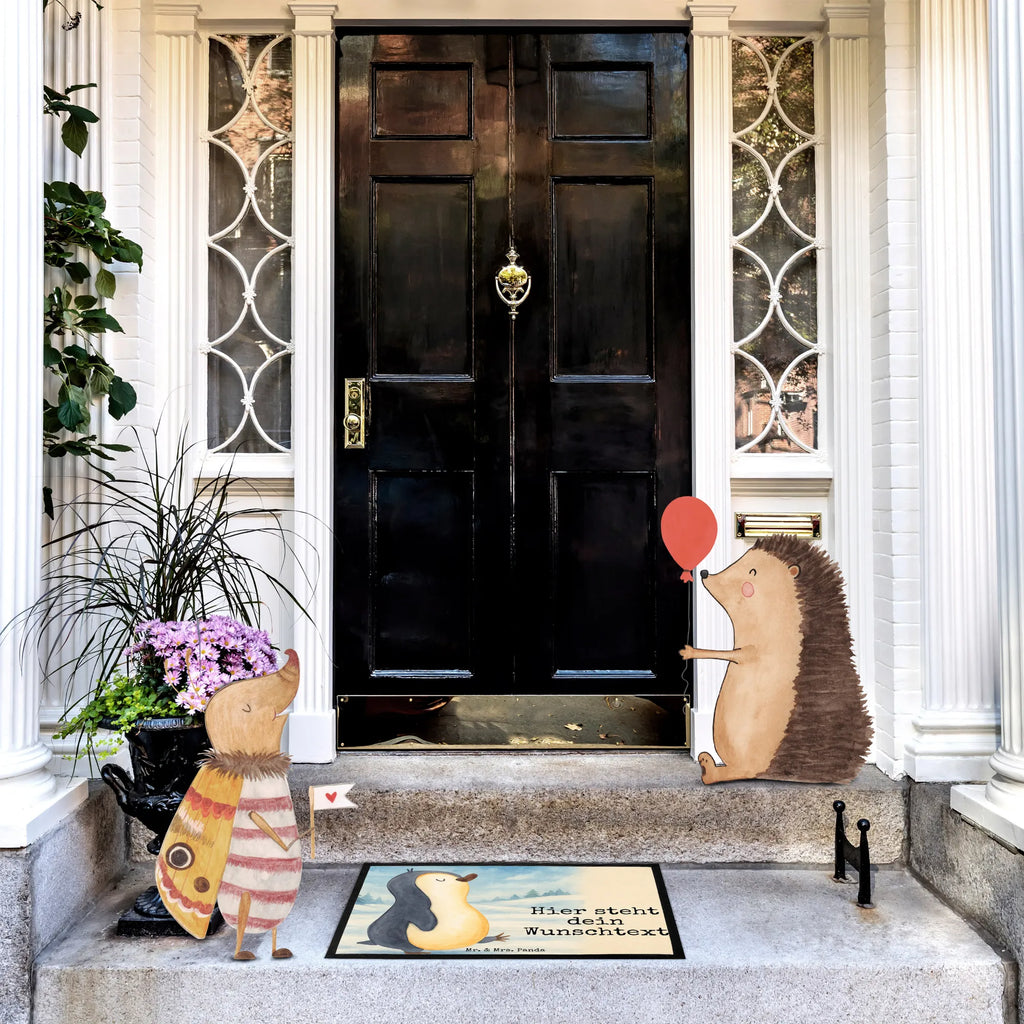 Personalisierte Fußmatte Pinguin marschieren Design Namensfussmatte, Personalisierte Fußmatte, Wunschnamen, Bedrucken, Personalisiert, Fußmatte bedrucken, Fußmatte mit Namen, Personalisieruung, Haustürmatte personalisiert, Türvorleger personalisiert, Türvorleger mit Namen, Pinguin, Schwester, Bruder, Pinguine, Familie, Frühaufsteher, Langschläfer