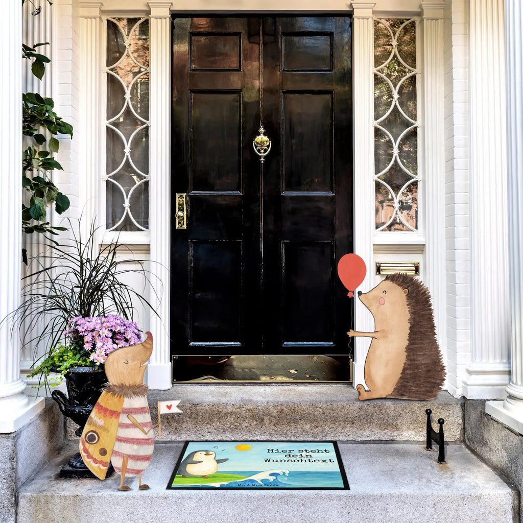 Personalisierte Fußmatte Pinguin Surfer Design Haustürmatte Personalisiert, Türvorleger mit Namen, Fußmatte Bedrucken, Personalisierung, Namensfussmatte, Fußmatte mit Namen, Wunschnamen, Türvorleger Personalisiert, Personalisierte Fußmatte, Bedrucken, Personalisiert, Pinguin, Pinguine, Hawaii, Wellen Reiten, Portugal, Surfer, Surfen, Wellen, Urlaub