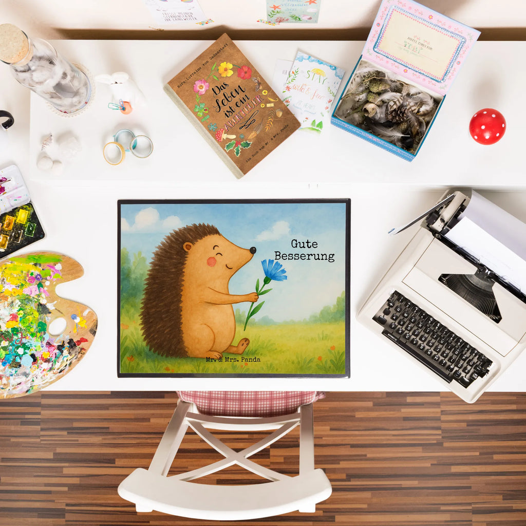 Schreibtischunterlage Igel Blumen Design Schreibtischunterlage Groß, Bürobedarf, Büroartikel, Schreibunterlage, Schreibtischauflage, Schreibtisch Unterlagen, Schreibwaren, Tiermotive, Gute Laune, lustige Sprüche, Tiere, Besuch, Genesungswünsche, Krankheit, Igel, Gute Besserung, krank, Krankenhaus