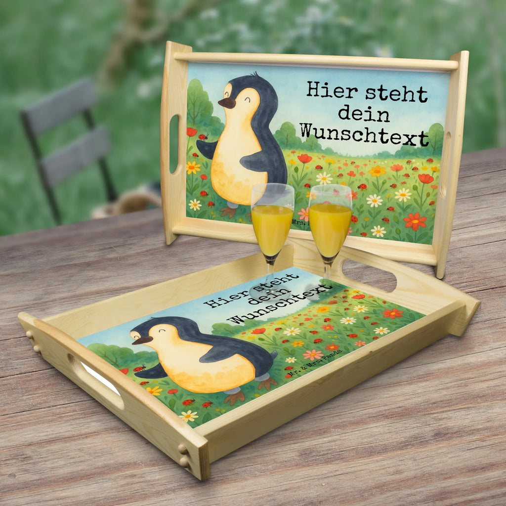Personalisiertes Serviertablett Pinguin Marienkäfer Design Personalisiertes Tablett, Serviertablett mit Namen, Personalisiertes Dekotablett, Personalisiertes Holztablett, Tablett mit Namen, Personalisiertes Serviertablett, Personalisiertes Küchentablett, Personalisiertes Frühstückstablett, Pinguin, Pinguine, Freude, Wunder, Marienkäfer, Lebensfreude, Liebe, Glück