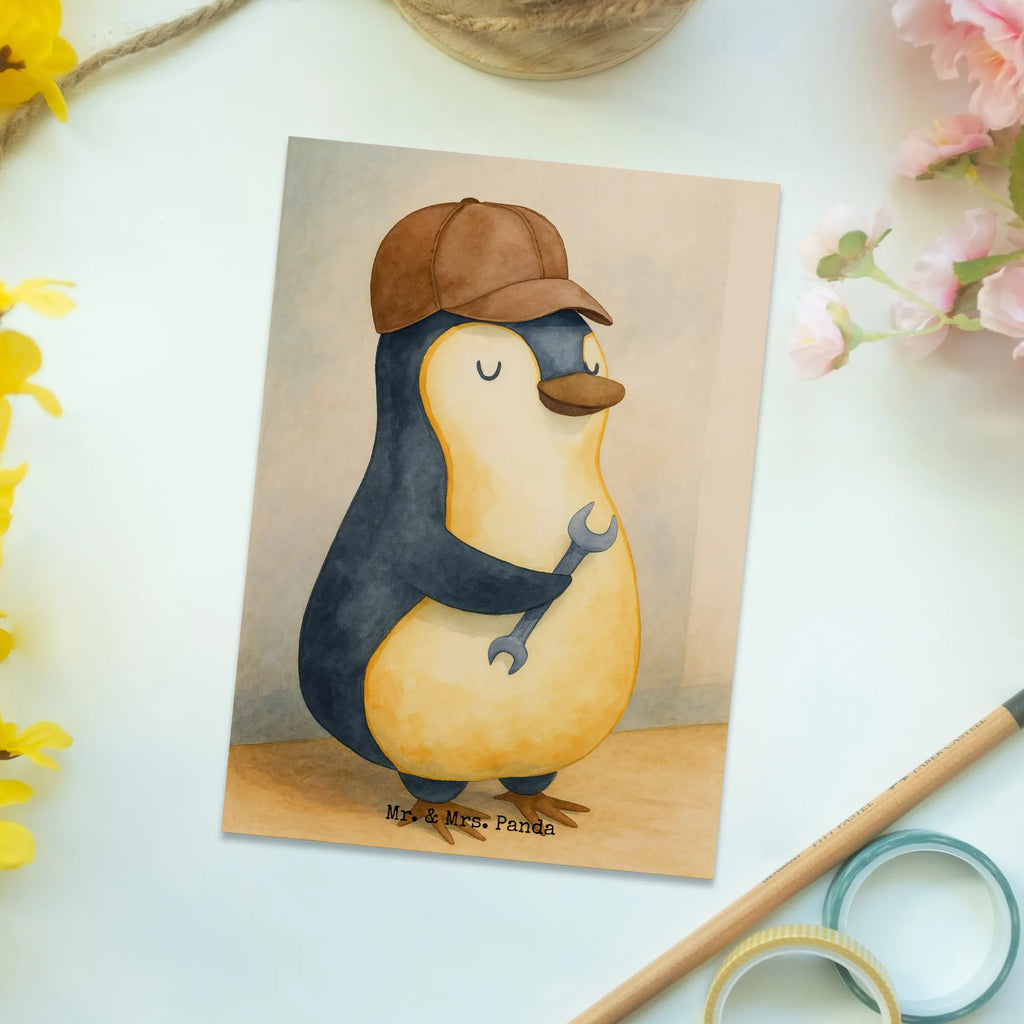 Postcard If Daddy can't fix it, we're screwed. Design Einladungskarte, Dankeskarte, Postkarte, Karte, Geschenkkarte, Einladung Geburtstag, Ansichtskarten, Ansichtskarte, Einladungskarten Geburtstag, Grußkarte, Einladung, Geburtstagskarte, Familie, Vatertag, Muttertag, Bruder, Schwester, Mama, Papa, Oma, Opa, Bester Papa der Welt, Geschenk Papa, Vater