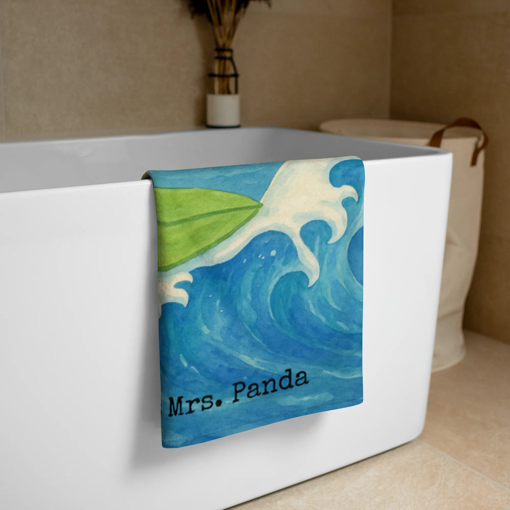 XL bath towel Pingwin surfista Design XL Handtuch, Großes Handtuch, Extra Großes Handtuch, Handtuch Übergröße, Badehandtuch XL, Duschtuch XL, Saunatuch XL, Badetuch Extra Groß, Weiches XL Handtuch, Saugfähiges Großes Handtuch, Flauschiges Handtuch XL, Handtuch Für Erwachsene XL, Handtuch Für Große Personen, Großes Handtuch Für Badezimmer, Handtuch Für Dusche XL, Handtuch Für Sauna Groß, Handtuch Für Strand XL, Handtuch Für Wellness, Handtuch Groß Für Sport, Handtuch XL Für Männer, Handtuch XL Für Frauen, Handtuch XL Für Kinder, Handtuch XL Aus Baumwolle, XL Handtuch Aus Bio Baumwolle, Mikrofaser Handtuch XL, Nachhaltiges Handtuch XL, Umweltfreundliches Handtuch Groß, Waschbares Handtuch XL, Pflegeleichtes Handtuch Groß, Strapazierfähiges XL Handtuch, XL Handtuch Mit Muster, Großes Handtuch Unifarben, XL Handtuch Weiß, XL Handtuch Grau, XL Handtuch Bunt, Handtuch XL Modern, Handtuch XL Klassisch, Design Handtuch XL, Handtuch XL Geschenkidee, Pinguin, Pinguine, surfen, Surfer, Hawaii, Urlaub, Wellen, Wellen reiten, Portugal