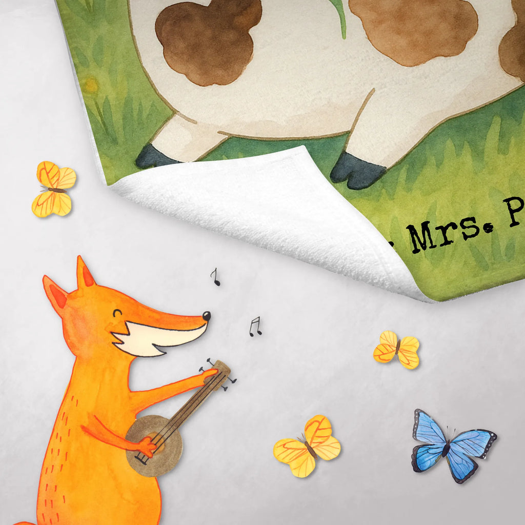 Guest towel Cow Design Gästehandtuch Schnell Trocknend, Gästehandtuch Saugfähig, Gästehandtücher, Handtuch Für Toilette, Gästehandtuch Modern, Handtuch Klein, Gästehandtuch Pflegeleicht, Gäste-Tuch, Handtuch Gästeformat, Gästehandtuch Klassisch, Gästehandtuch Bad, Gästehandtuch Strapazierfähig, Gästehandtuch Schwarz, Gästehandtuch Nachhaltig, Gästehandtuch Bio Baumwolle, Gästehandtuch Weich, Gästehandtuch Bunt, Handtuch Für Gäste-WC, Gästehandtuch, Gästehandtuch 30x50, Gästehandtuch Baumwolle, Gästehandtuch Weiß, Gästehandtuch Beige, Handtuch Gästezimmer, Kleines Handtuch, Gästehandtuch Badezimmer, Gästehandtuch Set, Gästehandtuch Für Hotels, Gästehandtuch Mit Bordüre, Waschhandtuch, Gästehandtuch Waschbar, Handtuch Für Gäste, Gästehandtuch Grau, Gästehandtuch Ökologisch, Gästehandtuch Mit Muster, Gästehandtuch Hochwertig, Bauernhof, Hoftiere, Landwirt, Landwirtin, Milchkuh, Spruch, Kühe, Träume, Flausen, Kuh, Motivtion, Milch, Hof, Magie