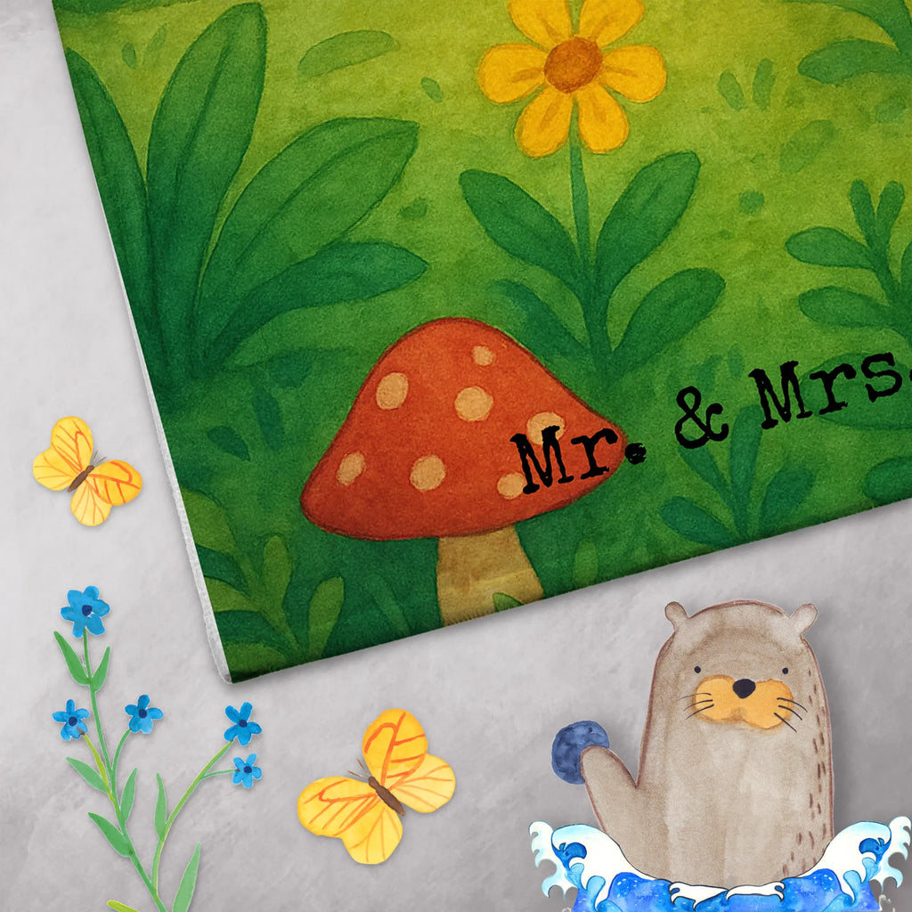 Guest towel Caterpillar butterfly Design Gästehandtuch, Gästehandtücher, Handtuch Für Gäste, Gäste-Tuch, Kleines Handtuch, Handtuch Klein, Waschhandtuch, Handtuch Für Gäste-WC, Handtuch Für Toilette, Gästehandtuch Bad, Gästehandtuch Badezimmer, Handtuch Gästezimmer, Gästehandtuch Für Hotels, Gästehandtuch 30x50, Gästehandtuch Set, Gästehandtuch Baumwolle, Gästehandtuch Bio Baumwolle, Gästehandtuch Saugfähig, Gästehandtuch Weich, Gästehandtuch Hochwertig, Gästehandtuch Pflegeleicht, Gästehandtuch Waschbar, Gästehandtuch Strapazierfähig, Gästehandtuch Schnell Trocknend, Gästehandtuch Weiß, Gästehandtuch Beige, Gästehandtuch Grau, Gästehandtuch Schwarz, Gästehandtuch Bunt, Gästehandtuch Mit Muster, Gästehandtuch Mit Bordüre, Gästehandtuch Modern, Gästehandtuch Klassisch, Handtuch Gästeformat, Gästehandtuch Nachhaltig, Gästehandtuch Ökologisch, Tiermotive, Gute Laune, lustige Sprüche, Tiere, Raupe, Schmetterling, Zitronenfalter, Entwicklung, Erwachsen werden, Kokon, Hut, Hütchen, Schönheit, Aufwachsen