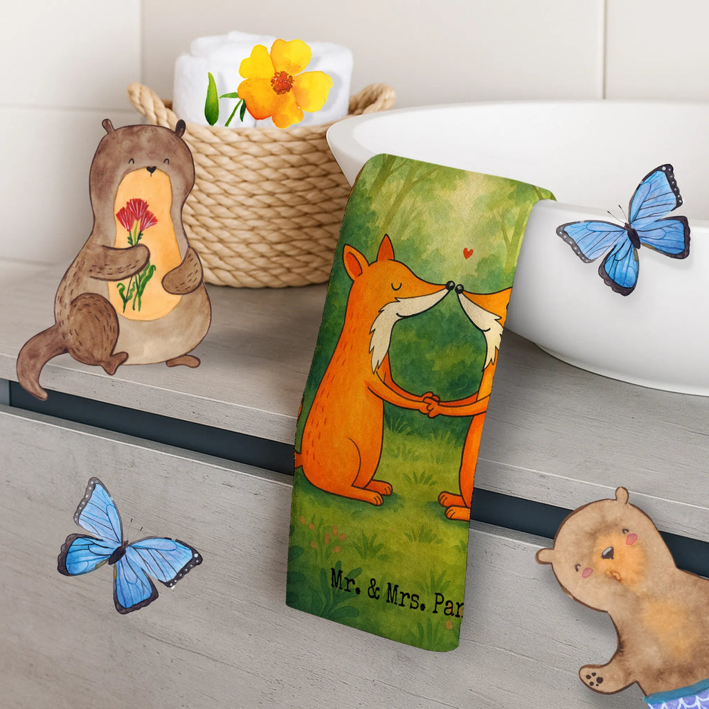Guest towel foxes Love Design Handtuch Gästezimmer, Gästehandtuch Weich, Gästehandtuch Nachhaltig, Gästehandtuch Beige, Gästehandtuch Badezimmer, Handtuch Gästeformat, Waschhandtuch, Gästehandtuch Mit Muster, Gästehandtuch 30x50, Gästehandtuch Bad, Handtuch Für Gäste-WC, Gästehandtuch Strapazierfähig, Gästehandtuch Mit Bordüre, Gästehandtuch Schwarz, Gästehandtuch Ökologisch, Handtuch Klein, Gästehandtücher, Gästehandtuch Für Hotels, Gästehandtuch Bunt, Kleines Handtuch, Gästehandtuch Set, Gästehandtuch Modern, Gästehandtuch Weiß, Gästehandtuch Waschbar, Gäste-Tuch, Gästehandtuch Baumwolle, Gästehandtuch Grau, Handtuch Für Gäste, Gästehandtuch Bio Baumwolle, Gästehandtuch Pflegeleicht, Gästehandtuch, Gästehandtuch Schnell Trocknend, Gästehandtuch Klassisch, Handtuch Für Toilette, Gästehandtuch Hochwertig, Gästehandtuch Saugfähig, Fuchs, Ehemann, Ehe, Füchse, Freundin, Freund, Liebe, Liebespaar, Paar, Ehefrau, Verlobte, Fox, Liebesbeweis, Partner