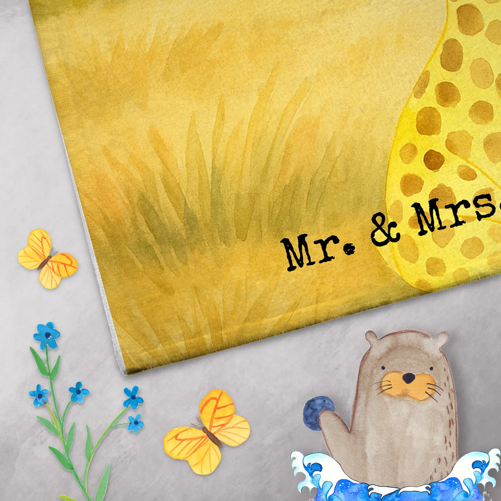 Guest towel giraffe flower wreath Design Gästehandtuch 30x50, Gästehandtuch Nachhaltig, Gästehandtuch Bio Baumwolle, Gästehandtuch Set, Handtuch Für Gäste-WC, Handtuch Gästezimmer, Gästehandtuch Bunt, Gästehandtuch Schwarz, Gästehandtuch Für Hotels, Handtuch Gästeformat, Gästehandtuch Pflegeleicht, Gästehandtuch Baumwolle, Gästehandtuch Mit Muster, Handtuch Klein, Gästehandtuch Klassisch, Gästehandtuch Beige, Gästehandtuch Bad, Gästehandtuch Modern, Gästehandtuch Weich, Gästehandtuch Mit Bordüre, Gäste-Tuch, Gästehandtuch Waschbar, Gästehandtücher, Gästehandtuch, Gästehandtuch Badezimmer, Gästehandtuch Ökologisch, Gästehandtuch Strapazierfähig, Gästehandtuch Schnell Trocknend, Gästehandtuch Hochwertig, Kleines Handtuch, Gästehandtuch Weiß, Waschhandtuch, Handtuch Für Gäste, Handtuch Für Toilette, Gästehandtuch Saugfähig, Gästehandtuch Grau, Afrika, Wildtiere, Freundin, Abenteurer, Giraffe, Blumenkranz, Selbstliebe