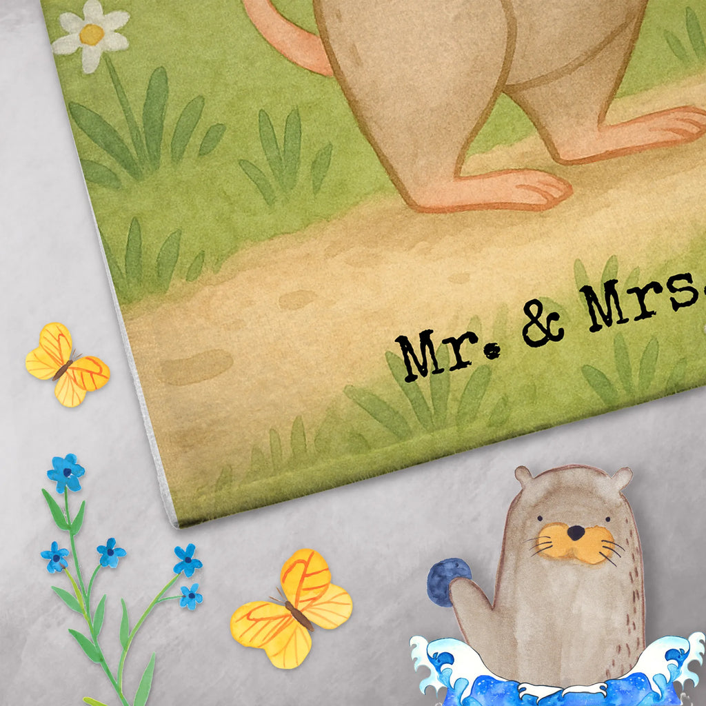 Personalisiertes Gästehandtuch Maus Mundharmonika Design Gästehandtuch Bad Mit Wunschtext, Gästehandtuch 30x50 Mit Name, Gästehandtuch Beige Mit Gravur, Gästehandtuch Set Personalisiert, Handtuch Gästezimmer Mit Namen, Gästehandtuch Baumwolle Mit Namen, Gästehandtuch Für Hotels Mit Gravur, Handtuch Gästeformat Mit Gravur, Gästehandtuch Schwarz Mit Namen, Gäste-Tuch Mit Wunschtext, Handtuch Für Gäste-WC Mit Name, Gästehandtuch Strapazierfähig Mit Text, Gästehandtuch Mit Namen, Handtuch Klein Mit Namen, Gästehandtuch Saugfähig Mit Wunschtext, Gästehandtuch Weich Mit Namen, Gästehandtuch Schnell Trocknend Mit Wunschtext, Kleines Handtuch Personalisiert, Personalisiertes Gästehandtuch, Gästehandtuch Pflegeleicht Mit Gravur, Gästehandtuch Mit Muster Und Name, Waschhandtuch Mit Wunschtext, Gästehandtuch Klassisch Mit Wunschtext, Gästehandtuch Bio Baumwolle Mit Text, Handtuch Für Toilette Personalisiert, Gästehandtuch Nachhaltig Personalisiert, Gästehandtücher Mit Wunschtext, Gästehandtuch Hochwertig Personalisiert, Gästehandtuch Modern Mit Namen, Gästehandtuch Weiß Mit Namen, Gästehandtuch Mit Bordüre Und Wunschtext, Gästehandtuch Badezimmer Personalisiert, Gästehandtuch Bunt Personalisiert, Gästehandtuch Grau Mit Wunschtext, Handtuch Für Gäste Mit Name, Gästehandtuch Ökologisch Mit Namen, Gästehandtuch Waschbar Mit Name, Instrumente, Geschenke Musiker, Musikliebhaber, Gesang, Maus, Mundharmonika, Lagerfeuer