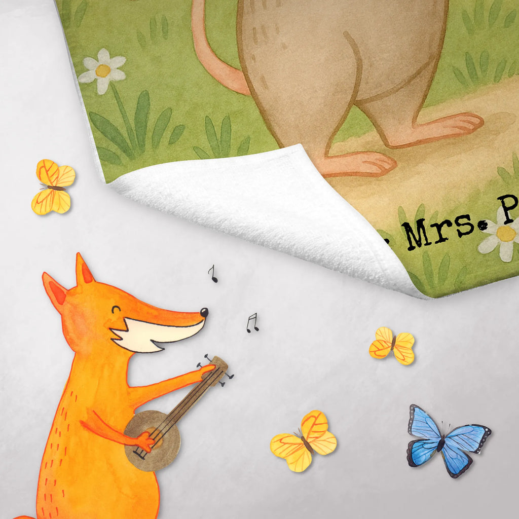 Personalisiertes Gästehandtuch Maus Mundharmonika Design Gästehandtuch Bad Mit Wunschtext, Gästehandtuch 30x50 Mit Name, Gästehandtuch Beige Mit Gravur, Gästehandtuch Set Personalisiert, Handtuch Gästezimmer Mit Namen, Gästehandtuch Baumwolle Mit Namen, Gästehandtuch Für Hotels Mit Gravur, Handtuch Gästeformat Mit Gravur, Gästehandtuch Schwarz Mit Namen, Gäste-Tuch Mit Wunschtext, Handtuch Für Gäste-WC Mit Name, Gästehandtuch Strapazierfähig Mit Text, Gästehandtuch Mit Namen, Handtuch Klein Mit Namen, Gästehandtuch Saugfähig Mit Wunschtext, Gästehandtuch Weich Mit Namen, Gästehandtuch Schnell Trocknend Mit Wunschtext, Kleines Handtuch Personalisiert, Personalisiertes Gästehandtuch, Gästehandtuch Pflegeleicht Mit Gravur, Gästehandtuch Mit Muster Und Name, Waschhandtuch Mit Wunschtext, Gästehandtuch Klassisch Mit Wunschtext, Gästehandtuch Bio Baumwolle Mit Text, Handtuch Für Toilette Personalisiert, Gästehandtuch Nachhaltig Personalisiert, Gästehandtücher Mit Wunschtext, Gästehandtuch Hochwertig Personalisiert, Gästehandtuch Modern Mit Namen, Gästehandtuch Weiß Mit Namen, Gästehandtuch Mit Bordüre Und Wunschtext, Gästehandtuch Badezimmer Personalisiert, Gästehandtuch Bunt Personalisiert, Gästehandtuch Grau Mit Wunschtext, Handtuch Für Gäste Mit Name, Gästehandtuch Ökologisch Mit Namen, Gästehandtuch Waschbar Mit Name, Instrumente, Geschenke Musiker, Musikliebhaber, Gesang, Maus, Mundharmonika, Lagerfeuer