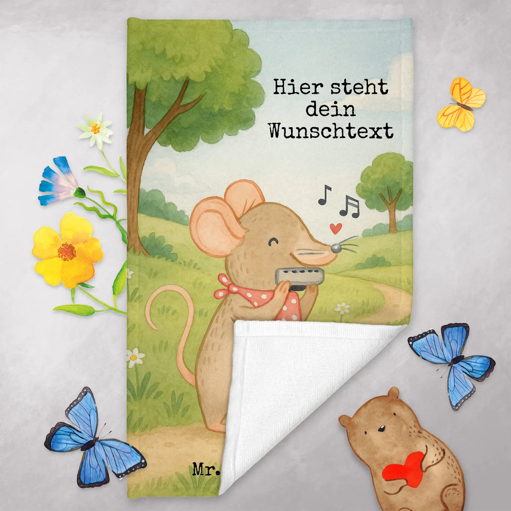 Personalisiertes Gästehandtuch Maus Mundharmonika Design Gästehandtuch Bad Mit Wunschtext, Gästehandtuch 30x50 Mit Name, Gästehandtuch Beige Mit Gravur, Gästehandtuch Set Personalisiert, Handtuch Gästezimmer Mit Namen, Gästehandtuch Baumwolle Mit Namen, Gästehandtuch Für Hotels Mit Gravur, Handtuch Gästeformat Mit Gravur, Gästehandtuch Schwarz Mit Namen, Gäste-Tuch Mit Wunschtext, Handtuch Für Gäste-WC Mit Name, Gästehandtuch Strapazierfähig Mit Text, Gästehandtuch Mit Namen, Handtuch Klein Mit Namen, Gästehandtuch Saugfähig Mit Wunschtext, Gästehandtuch Weich Mit Namen, Gästehandtuch Schnell Trocknend Mit Wunschtext, Kleines Handtuch Personalisiert, Personalisiertes Gästehandtuch, Gästehandtuch Pflegeleicht Mit Gravur, Gästehandtuch Mit Muster Und Name, Waschhandtuch Mit Wunschtext, Gästehandtuch Klassisch Mit Wunschtext, Gästehandtuch Bio Baumwolle Mit Text, Handtuch Für Toilette Personalisiert, Gästehandtuch Nachhaltig Personalisiert, Gästehandtücher Mit Wunschtext, Gästehandtuch Hochwertig Personalisiert, Gästehandtuch Modern Mit Namen, Gästehandtuch Weiß Mit Namen, Gästehandtuch Mit Bordüre Und Wunschtext, Gästehandtuch Badezimmer Personalisiert, Gästehandtuch Bunt Personalisiert, Gästehandtuch Grau Mit Wunschtext, Handtuch Für Gäste Mit Name, Gästehandtuch Ökologisch Mit Namen, Gästehandtuch Waschbar Mit Name, Instrumente, Geschenke Musiker, Musikliebhaber, Gesang, Maus, Mundharmonika, Lagerfeuer