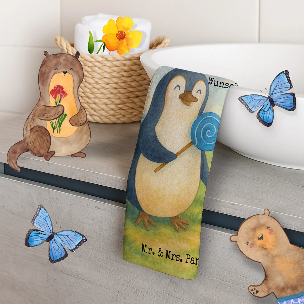 Personalisiertes Gästehandtuch Pinguin Lolli Design Gästehandtuch Badezimmer Personalisiert, Gäste-Tuch Mit Wunschtext, Handtuch Gästeformat Mit Gravur, Gästehandtuch Beige Mit Gravur, Gästehandtuch Pflegeleicht Mit Gravur, Gästehandtuch Weich Mit Namen, Handtuch Gästezimmer Mit Namen, Gästehandtuch Klassisch Mit Wunschtext, Gästehandtuch Für Hotels Mit Gravur, Gästehandtuch Strapazierfähig Mit Text, Gästehandtuch Saugfähig Mit Wunschtext, Gästehandtuch Modern Mit Namen, Gästehandtuch Mit Muster Und Name, Gästehandtuch Bio Baumwolle Mit Text, Waschhandtuch Mit Wunschtext, Handtuch Für Gäste Mit Name, Gästehandtuch Baumwolle Mit Namen, Personalisiertes Gästehandtuch, Gästehandtuch Grau Mit Wunschtext, Gästehandtuch Schnell Trocknend Mit Wunschtext, Gästehandtuch Nachhaltig Personalisiert, Handtuch Klein Mit Namen, Gästehandtücher Mit Wunschtext, Gästehandtuch Hochwertig Personalisiert, Gästehandtuch Bunt Personalisiert, Gästehandtuch Set Personalisiert, Gästehandtuch Ökologisch Mit Namen, Gästehandtuch Bad Mit Wunschtext, Gästehandtuch Waschbar Mit Name, Gästehandtuch Schwarz Mit Namen, Gästehandtuch 30x50 Mit Name, Handtuch Für Toilette Personalisiert, Kleines Handtuch Personalisiert, Gästehandtuch Weiß Mit Namen, Handtuch Für Gäste-WC Mit Name, Gästehandtuch Mit Namen, Gästehandtuch Mit Bordüre Und Wunschtext, Pinguin, Rabauke, Süßigkeiten, Lolli, Blödsinn, Rebell, Gauner, Spruch, Pinguine, Ganove