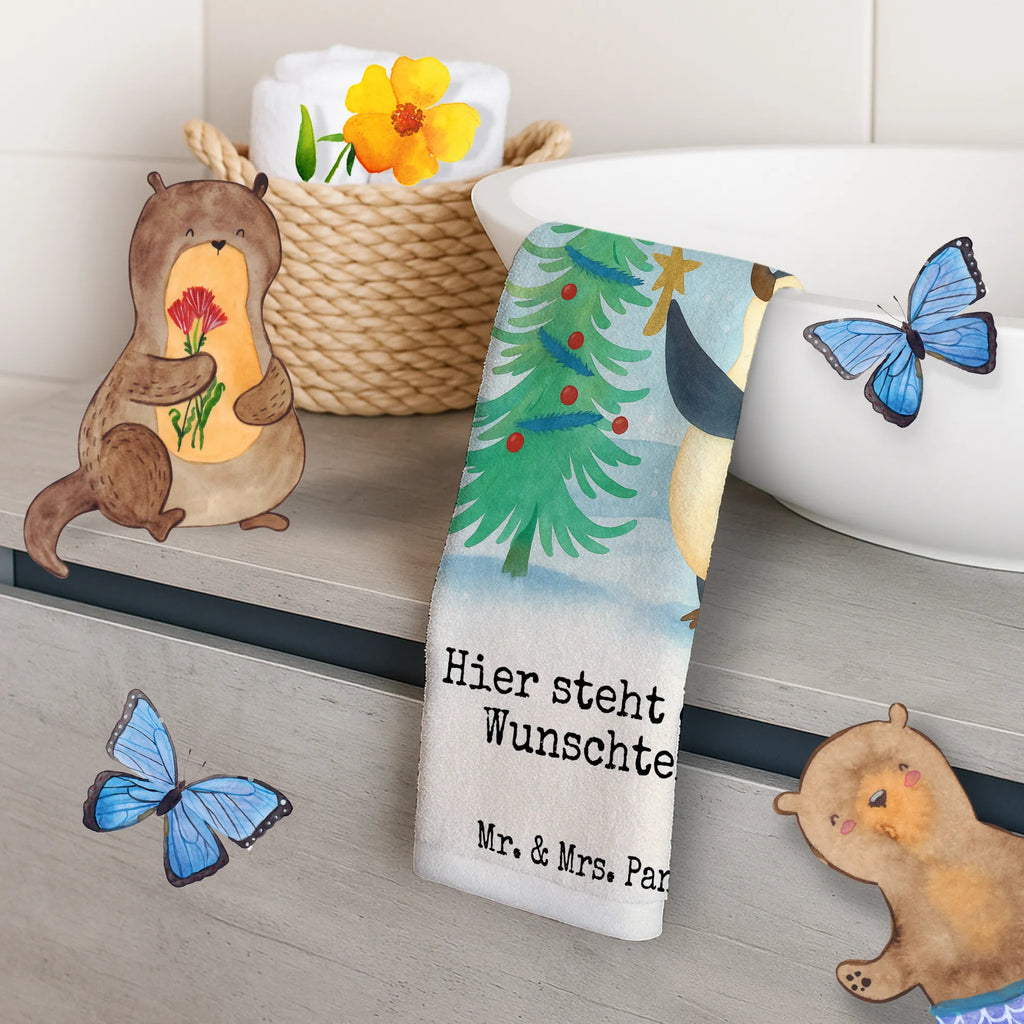 Personalisiertes Gästehandtuch Pinguin Weihnachtsbaum Design Gästehandtücher Mit Wunschtext, Gästehandtuch Hochwertig Personalisiert, Gästehandtuch Grau Mit Wunschtext, Gästehandtuch 30x50 Mit Name, Handtuch Für Gäste-WC Mit Name, Gästehandtuch Für Hotels Mit Gravur, Handtuch Klein Mit Namen, Gästehandtuch Mit Muster Und Name, Handtuch Gästeformat Mit Gravur, Gästehandtuch Baumwolle Mit Namen, Gästehandtuch Bad Mit Wunschtext, Gästehandtuch Ökologisch Mit Namen, Gäste-Tuch Mit Wunschtext, Gästehandtuch Klassisch Mit Wunschtext, Gästehandtuch Mit Bordüre Und Wunschtext, Gästehandtuch Mit Namen, Handtuch Gästezimmer Mit Namen, Gästehandtuch Waschbar Mit Name, Kleines Handtuch Personalisiert, Gästehandtuch Strapazierfähig Mit Text, Gästehandtuch Pflegeleicht Mit Gravur, Gästehandtuch Bio Baumwolle Mit Text, Gästehandtuch Set Personalisiert, Gästehandtuch Nachhaltig Personalisiert, Handtuch Für Gäste Mit Name, Gästehandtuch Badezimmer Personalisiert, Gästehandtuch Modern Mit Namen, Gästehandtuch Weich Mit Namen, Waschhandtuch Mit Wunschtext, Gästehandtuch Bunt Personalisiert, Personalisiertes Gästehandtuch, Gästehandtuch Schnell Trocknend Mit Wunschtext, Gästehandtuch Beige Mit Gravur, Gästehandtuch Weiß Mit Namen, Gästehandtuch Schwarz Mit Namen, Handtuch Für Toilette Personalisiert, Gästehandtuch Saugfähig Mit Wunschtext, Winter, Weihnachten, Weihnachtsdeko, Nikolaus, Advent, Heiligabend, Wintermotiv, Pinguin