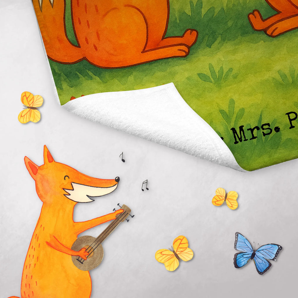 Personalisiertes Gästehandtuch Füchse Liebe Design Gästehandtücher Mit Wunschtext, Gästehandtuch Saugfähig Mit Wunschtext, Gästehandtuch Weiß Mit Namen, Gästehandtuch Weich Mit Namen, Gästehandtuch Mit Bordüre Und Wunschtext, Gästehandtuch Mit Muster Und Name, Gästehandtuch Waschbar Mit Name, Gästehandtuch 30x50 Mit Name, Handtuch Klein Mit Namen, Handtuch Für Gäste-WC Mit Name, Gästehandtuch Bunt Personalisiert, Gästehandtuch Nachhaltig Personalisiert, Personalisiertes Gästehandtuch, Gästehandtuch Pflegeleicht Mit Gravur, Gästehandtuch Ökologisch Mit Namen, Handtuch Gästezimmer Mit Namen, Gästehandtuch Bio Baumwolle Mit Text, Gästehandtuch Bad Mit Wunschtext, Handtuch Für Toilette Personalisiert, Gästehandtuch Hochwertig Personalisiert, Gästehandtuch Baumwolle Mit Namen, Gästehandtuch Beige Mit Gravur, Gästehandtuch Für Hotels Mit Gravur, Gästehandtuch Mit Namen, Gästehandtuch Strapazierfähig Mit Text, Handtuch Gästeformat Mit Gravur, Gästehandtuch Schwarz Mit Namen, Gästehandtuch Klassisch Mit Wunschtext, Handtuch Für Gäste Mit Name, Gästehandtuch Set Personalisiert, Gäste-Tuch Mit Wunschtext, Gästehandtuch Grau Mit Wunschtext, Gästehandtuch Modern Mit Namen, Waschhandtuch Mit Wunschtext, Gästehandtuch Schnell Trocknend Mit Wunschtext, Gästehandtuch Badezimmer Personalisiert, Kleines Handtuch Personalisiert, Fuchs, Partner, Ehefrau, Verlobte, Paar, Ehemann, Liebe, Füchse, Freundin, Ehe, Liebesbeweis, Freund, Liebespaar, Fox