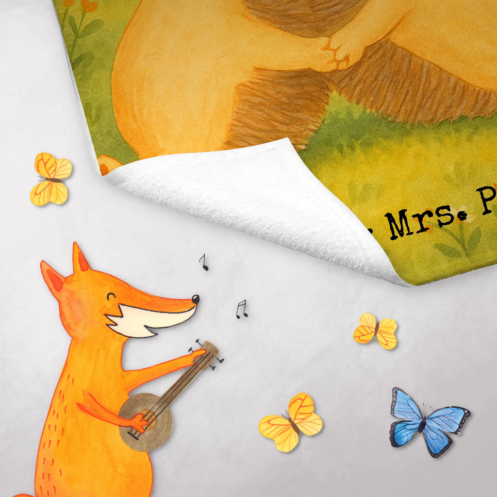 Gästehandtuch Igel händchenhaltend Design Gästehandtuch Grau, Handtuch Für Gäste, Handtuch Gästezimmer, Gästehandtuch Für Hotels, Gäste-Tuch, Gästehandtuch Pflegeleicht, Gästehandtuch Modern, Gästehandtuch Badezimmer, Handtuch Klein, Gästehandtuch Bio Baumwolle, Gästehandtuch Bunt, Gästehandtuch Strapazierfähig, Gästehandtuch Hochwertig, Gästehandtuch Beige, Gästehandtuch Set, Handtuch Gästeformat, Gästehandtuch Klassisch, Gästehandtuch Mit Muster, Gästehandtuch Mit Bordüre, Gästehandtuch Schwarz, Gästehandtuch Ökologisch, Gästehandtuch Schnell Trocknend, Waschhandtuch, Gästehandtuch Nachhaltig, Gästehandtuch Bad, Handtuch Für Toilette, Gästehandtuch, Gästehandtuch Waschbar, Gästehandtücher, Gästehandtuch Weich, Handtuch Für Gäste-WC, Gästehandtuch Baumwolle, Gästehandtuch Weiß, Gästehandtuch 30x50, Gästehandtuch Saugfähig, Kleines Handtuch, Liebe, Partner, Freund, Freundin, Ehemann, Ehefrau, Heiraten, Verlobung, Heiratsantrag, Liebesgeschenk, Jahrestag, Hocheitstag, Geschenk für zwei, Hochzeit, Lieblingsmensch, Liebesbeweis, Gemeinsamkeit, Igel, Love, Hand in Hand, große Liebe, Liebesbotschaft, Igelliebe