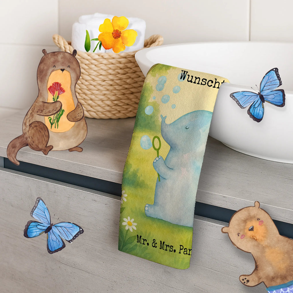 Personalisiertes Gästehandtuch Elefant Seifenblasen Design Gästehandtuch Beige Mit Gravur, Gästehandtuch Mit Namen, Gästehandtuch Waschbar Mit Name, Waschhandtuch Mit Wunschtext, Gästehandtuch Bunt Personalisiert, Handtuch Klein Mit Namen, Gästehandtuch Schnell Trocknend Mit Wunschtext, Gästehandtuch Baumwolle Mit Namen, Gäste-Tuch Mit Wunschtext, Gästehandtuch Weiß Mit Namen, Gästehandtuch Set Personalisiert, Personalisiertes Gästehandtuch, Gästehandtuch Bio Baumwolle Mit Text, Handtuch Gästezimmer Mit Namen, Gästehandtuch 30x50 Mit Name, Kleines Handtuch Personalisiert, Gästehandtuch Für Hotels Mit Gravur, Gästehandtuch Pflegeleicht Mit Gravur, Gästehandtuch Bad Mit Wunschtext, Gästehandtuch Mit Bordüre Und Wunschtext, Handtuch Für Gäste Mit Name, Gästehandtuch Badezimmer Personalisiert, Gästehandtuch Hochwertig Personalisiert, Handtuch Für Gäste-WC Mit Name, Gästehandtuch Schwarz Mit Namen, Handtuch Für Toilette Personalisiert, Gästehandtuch Strapazierfähig Mit Text, Handtuch Gästeformat Mit Gravur, Gästehandtuch Nachhaltig Personalisiert, Gästehandtücher Mit Wunschtext, Gästehandtuch Modern Mit Namen, Gästehandtuch Mit Muster Und Name, Gästehandtuch Ökologisch Mit Namen, Gästehandtuch Saugfähig Mit Wunschtext, Gästehandtuch Klassisch Mit Wunschtext, Gästehandtuch Grau Mit Wunschtext, Gästehandtuch Weich Mit Namen, Tiermotive, Gute Laune, lustige Sprüche, Tiere, Liebesspruch, Elefanten, Elefant, Dickhäuter, Seifenblasen, Liebesbeweis, Rüsseltier, Gefühl. Daheim, Heimat, Liebe