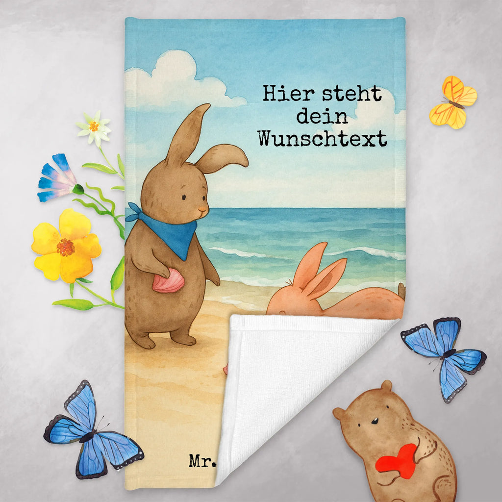Personalisiertes Gästehandtuch Hasen Muschel Design Gästehandtuch Klassisch Mit Wunschtext, Gästehandtuch Grau Mit Wunschtext, Gästehandtuch Weiß Mit Namen, Gästehandtuch Nachhaltig Personalisiert, Gästehandtuch Waschbar Mit Name, Gästehandtuch Schwarz Mit Namen, Gästehandtuch Für Hotels Mit Gravur, Gästehandtuch Bio Baumwolle Mit Text, Gästehandtuch Saugfähig Mit Wunschtext, Gästehandtuch Set Personalisiert, Gästehandtuch Badezimmer Personalisiert, Handtuch Für Toilette Personalisiert, Gästehandtuch Strapazierfähig Mit Text, Gästehandtuch Mit Namen, Gästehandtuch Pflegeleicht Mit Gravur, Gästehandtuch Hochwertig Personalisiert, Waschhandtuch Mit Wunschtext, Kleines Handtuch Personalisiert, Gästehandtuch Baumwolle Mit Namen, Handtuch Für Gäste-WC Mit Name, Gäste-Tuch Mit Wunschtext, Gästehandtuch Schnell Trocknend Mit Wunschtext, Handtuch Klein Mit Namen, Gästehandtuch Mit Bordüre Und Wunschtext, Gästehandtuch Mit Muster Und Name, Gästehandtuch Beige Mit Gravur, Gästehandtuch Weich Mit Namen, Gästehandtuch Ökologisch Mit Namen, Handtuch Gästeformat Mit Gravur, Gästehandtücher Mit Wunschtext, Personalisiertes Gästehandtuch, Gästehandtuch 30x50 Mit Name, Gästehandtuch Modern Mit Namen, Handtuch Für Gäste Mit Name, Handtuch Gästezimmer Mit Namen, Gästehandtuch Bad Mit Wunschtext, Gästehandtuch Bunt Personalisiert, Familie, Vatertag, Muttertag, Bruder, Schwester, Mama, Papa, Oma, Opa, Freundinnen, Muscheln sammeln, BFF, beste Freundin, best friends, Hasen, Meer, Freundin, Muscheln
