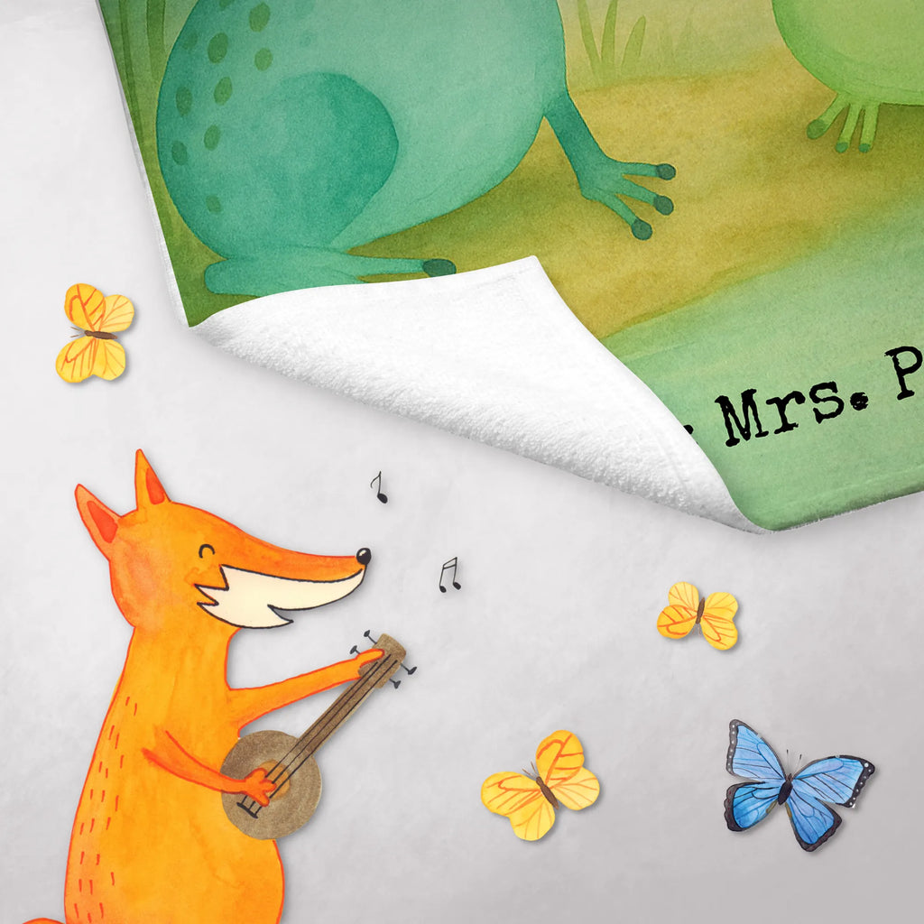 Personalisiertes Gästehandtuch Frosch Liebe Design Handtuch Für Gäste Mit Name, Gästehandtuch Bio Baumwolle Mit Text, Gästehandtuch Mit Muster Und Name, Handtuch Für Toilette Personalisiert, Gästehandtuch Set Personalisiert, Gästehandtuch Pflegeleicht Mit Gravur, Gästehandtuch Waschbar Mit Name, Gästehandtuch Ökologisch Mit Namen, Gästehandtuch Weich Mit Namen, Kleines Handtuch Personalisiert, Gästehandtuch Mit Bordüre Und Wunschtext, Gästehandtuch Für Hotels Mit Gravur, Gästehandtuch Hochwertig Personalisiert, Gästehandtuch Schnell Trocknend Mit Wunschtext, Handtuch Gästezimmer Mit Namen, Gästehandtuch Modern Mit Namen, Gästehandtuch Schwarz Mit Namen, Gästehandtuch Strapazierfähig Mit Text, Personalisiertes Gästehandtuch, Gästehandtuch Grau Mit Wunschtext, Gästehandtuch Klassisch Mit Wunschtext, Gästehandtücher Mit Wunschtext, Handtuch Gästeformat Mit Gravur, Gäste-Tuch Mit Wunschtext, Gästehandtuch Badezimmer Personalisiert, Gästehandtuch Baumwolle Mit Namen, Gästehandtuch Bad Mit Wunschtext, Gästehandtuch Nachhaltig Personalisiert, Gästehandtuch Mit Namen, Gästehandtuch Saugfähig Mit Wunschtext, Waschhandtuch Mit Wunschtext, Gästehandtuch Weiß Mit Namen, Handtuch Für Gäste-WC Mit Name, Handtuch Klein Mit Namen, Gästehandtuch Bunt Personalisiert, Gästehandtuch Beige Mit Gravur, Gästehandtuch 30x50 Mit Name, Liebe, Partner, Freund, Freundin, Ehemann, Ehefrau, Heiraten, Verlobung, Heiratsantrag, Liebesgeschenk, Jahrestag, Hocheitstag, Verliebt, Froschkönig, Fröschchen, Liebesbeweis, Hochzeitstag, Frösche, Geschenk Freund, Frosch, Verheiratet, Verlobt, Geschenk Hochzeit, Geschenk Freundin