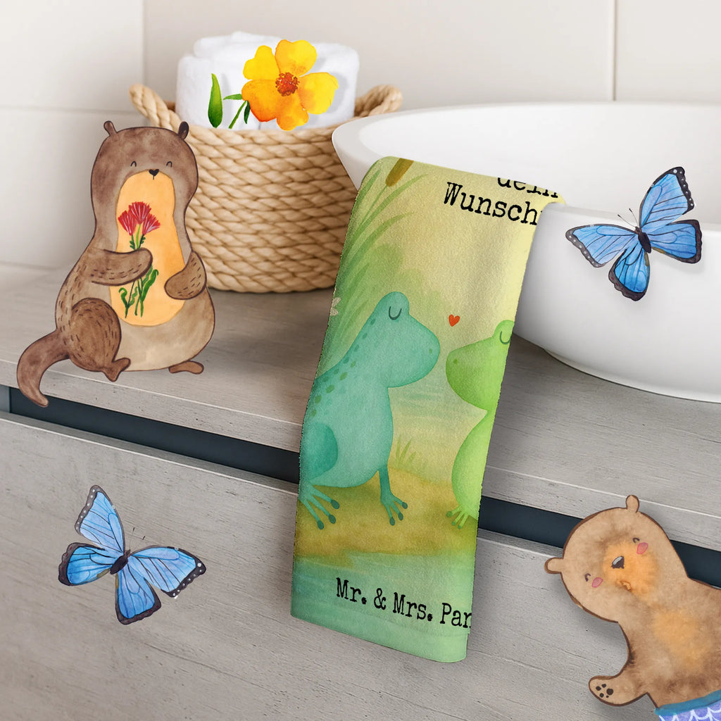 Personalisiertes Gästehandtuch Frosch Liebe Design Handtuch Für Gäste Mit Name, Gästehandtuch Bio Baumwolle Mit Text, Gästehandtuch Mit Muster Und Name, Handtuch Für Toilette Personalisiert, Gästehandtuch Set Personalisiert, Gästehandtuch Pflegeleicht Mit Gravur, Gästehandtuch Waschbar Mit Name, Gästehandtuch Ökologisch Mit Namen, Gästehandtuch Weich Mit Namen, Kleines Handtuch Personalisiert, Gästehandtuch Mit Bordüre Und Wunschtext, Gästehandtuch Für Hotels Mit Gravur, Gästehandtuch Hochwertig Personalisiert, Gästehandtuch Schnell Trocknend Mit Wunschtext, Handtuch Gästezimmer Mit Namen, Gästehandtuch Modern Mit Namen, Gästehandtuch Schwarz Mit Namen, Gästehandtuch Strapazierfähig Mit Text, Personalisiertes Gästehandtuch, Gästehandtuch Grau Mit Wunschtext, Gästehandtuch Klassisch Mit Wunschtext, Gästehandtücher Mit Wunschtext, Handtuch Gästeformat Mit Gravur, Gäste-Tuch Mit Wunschtext, Gästehandtuch Badezimmer Personalisiert, Gästehandtuch Baumwolle Mit Namen, Gästehandtuch Bad Mit Wunschtext, Gästehandtuch Nachhaltig Personalisiert, Gästehandtuch Mit Namen, Gästehandtuch Saugfähig Mit Wunschtext, Waschhandtuch Mit Wunschtext, Gästehandtuch Weiß Mit Namen, Handtuch Für Gäste-WC Mit Name, Handtuch Klein Mit Namen, Gästehandtuch Bunt Personalisiert, Gästehandtuch Beige Mit Gravur, Gästehandtuch 30x50 Mit Name, Liebe, Partner, Freund, Freundin, Ehemann, Ehefrau, Heiraten, Verlobung, Heiratsantrag, Liebesgeschenk, Jahrestag, Hocheitstag, Verliebt, Froschkönig, Fröschchen, Liebesbeweis, Hochzeitstag, Frösche, Geschenk Freund, Frosch, Verheiratet, Verlobt, Geschenk Hochzeit, Geschenk Freundin