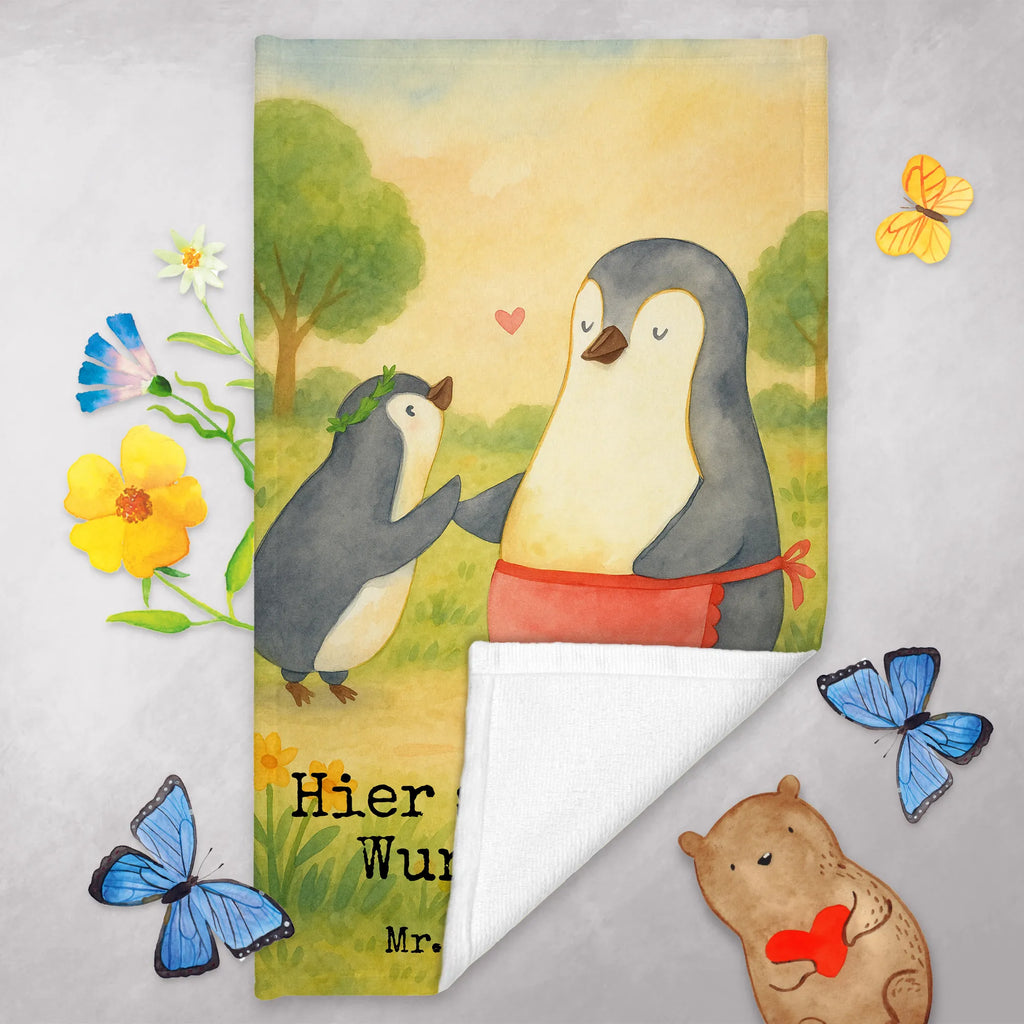 Personalisiertes Gästehandtuch Pinguin mit Kind Design Gästehandtuch Badezimmer Personalisiert, Gästehandtuch Baumwolle Mit Namen, Kleines Handtuch Personalisiert, Handtuch Klein Mit Namen, Gästehandtuch Weiß Mit Namen, Personalisiertes Gästehandtuch, Handtuch Für Toilette Personalisiert, Gästehandtuch Pflegeleicht Mit Gravur, Gästehandtuch Strapazierfähig Mit Text, Gästehandtücher Mit Wunschtext, Gästehandtuch Bunt Personalisiert, Gästehandtuch Hochwertig Personalisiert, Gästehandtuch Modern Mit Namen, Gästehandtuch Für Hotels Mit Gravur, Handtuch Gästezimmer Mit Namen, Gästehandtuch Klassisch Mit Wunschtext, Gästehandtuch Schnell Trocknend Mit Wunschtext, Gästehandtuch Bad Mit Wunschtext, Handtuch Für Gäste Mit Name, Gästehandtuch Grau Mit Wunschtext, Gästehandtuch Bio Baumwolle Mit Text, Gästehandtuch Ökologisch Mit Namen, Gästehandtuch Beige Mit Gravur, Waschhandtuch Mit Wunschtext, Gästehandtuch 30x50 Mit Name, Handtuch Für Gäste-WC Mit Name, Gästehandtuch Mit Muster Und Name, Gäste-Tuch Mit Wunschtext, Gästehandtuch Waschbar Mit Name, Gästehandtuch Nachhaltig Personalisiert, Gästehandtuch Schwarz Mit Namen, Handtuch Gästeformat Mit Gravur, Gästehandtuch Mit Bordüre Und Wunschtext, Gästehandtuch Set Personalisiert, Gästehandtuch Mit Namen, Gästehandtuch Saugfähig Mit Wunschtext, Gästehandtuch Weich Mit Namen, Familie, Vatertag, Muttertag, Bruder, Schwester, Mama, Papa, Oma, Opa, Mutter, Mutti, Geschenk, Geburststag, Mami