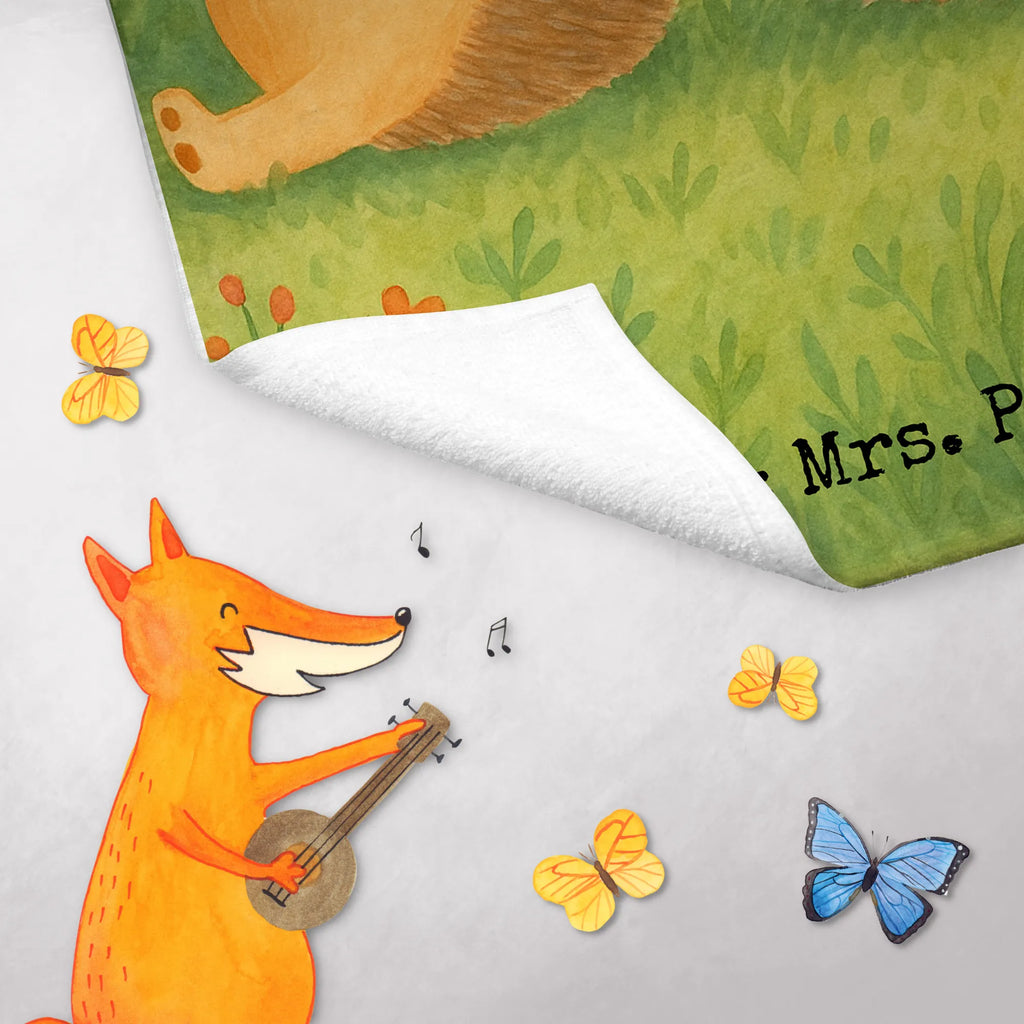 Gästehandtuch Igel händchenhaltend Design Gästehandtuch Grau, Handtuch Für Gäste, Handtuch Gästezimmer, Gästehandtuch Für Hotels, Gäste-Tuch, Gästehandtuch Pflegeleicht, Gästehandtuch Modern, Gästehandtuch Badezimmer, Handtuch Klein, Gästehandtuch Bio Baumwolle, Gästehandtuch Bunt, Gästehandtuch Strapazierfähig, Gästehandtuch Hochwertig, Gästehandtuch Beige, Gästehandtuch Set, Handtuch Gästeformat, Gästehandtuch Klassisch, Gästehandtuch Mit Muster, Gästehandtuch Mit Bordüre, Gästehandtuch Schwarz, Gästehandtuch Ökologisch, Gästehandtuch Schnell Trocknend, Waschhandtuch, Gästehandtuch Nachhaltig, Gästehandtuch Bad, Handtuch Für Toilette, Gästehandtuch, Gästehandtuch Waschbar, Gästehandtücher, Gästehandtuch Weich, Handtuch Für Gäste-WC, Gästehandtuch Baumwolle, Gästehandtuch Weiß, Gästehandtuch 30x50, Gästehandtuch Saugfähig, Kleines Handtuch, Liebe, Partner, Freund, Freundin, Ehemann, Ehefrau, Heiraten, Verlobung, Heiratsantrag, Liebesgeschenk, Jahrestag, Hocheitstag, Geschenk für zwei, Hochzeit, Lieblingsmensch, Liebesbeweis, Gemeinsamkeit, Igel, Love, Hand in Hand, große Liebe, Liebesbotschaft, Igelliebe