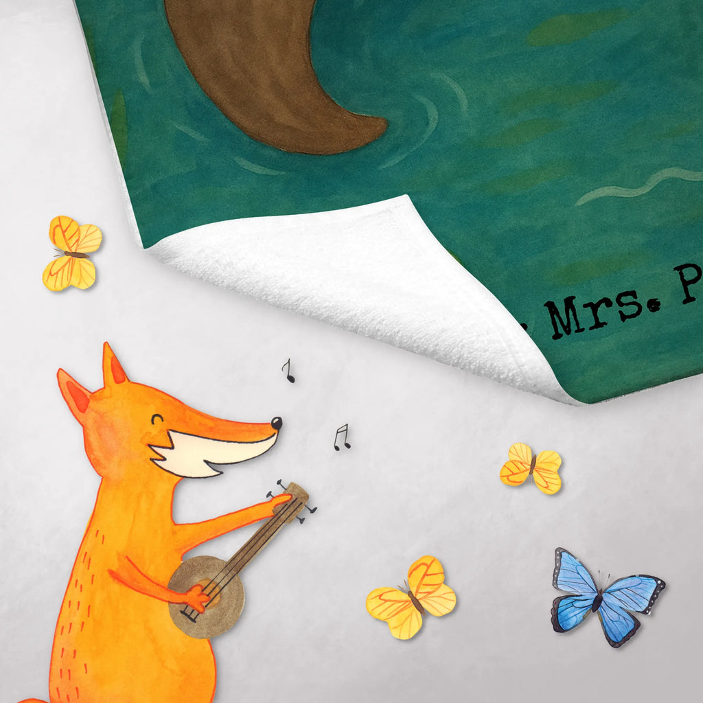 Gästehandtuch Otter Seerose Design Gästehandtuch, Gästehandtücher, Handtuch Für Gäste, Gäste-Tuch, Kleines Handtuch, Handtuch Klein, Waschhandtuch, Handtuch Für Gäste-WC, Handtuch Für Toilette, Gästehandtuch Bad, Gästehandtuch Badezimmer, Handtuch Gästezimmer, Gästehandtuch Für Hotels, Gästehandtuch 30x50, Gästehandtuch Set, Gästehandtuch Baumwolle, Gästehandtuch Bio Baumwolle, Gästehandtuch Saugfähig, Gästehandtuch Weich, Gästehandtuch Hochwertig, Gästehandtuch Pflegeleicht, Gästehandtuch Waschbar, Gästehandtuch Strapazierfähig, Gästehandtuch Schnell Trocknend, Gästehandtuch Weiß, Gästehandtuch Beige, Gästehandtuch Grau, Gästehandtuch Schwarz, Gästehandtuch Bunt, Gästehandtuch Mit Muster, Gästehandtuch Mit Bordüre, Gästehandtuch Modern, Gästehandtuch Klassisch, Handtuch Gästeformat, Gästehandtuch Nachhaltig, Gästehandtuch Ökologisch, Otter, Fischotter, Seeotter, Otter Seeotter See Otter