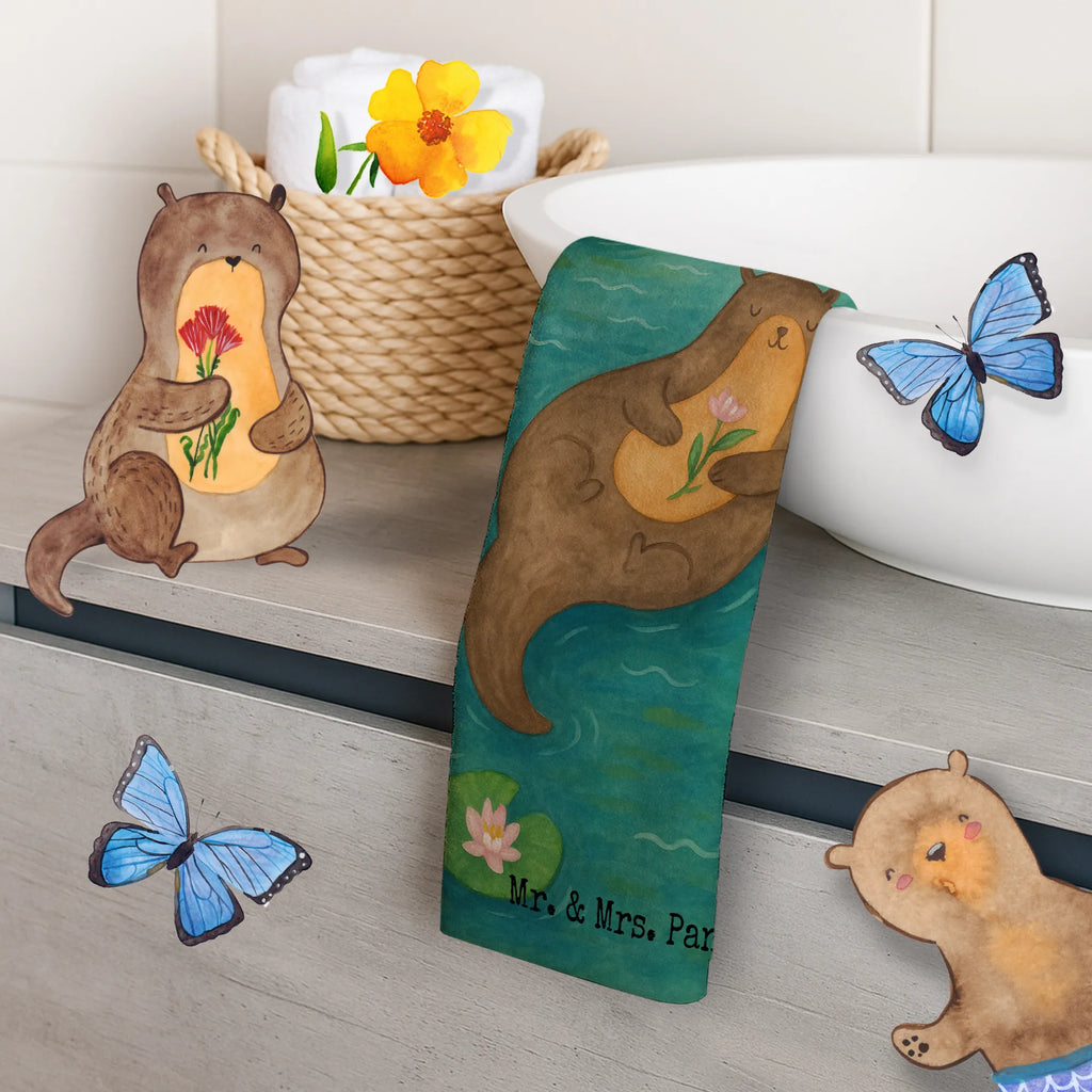 Gästehandtuch Otter Seerose Design Gästehandtuch, Gästehandtücher, Handtuch Für Gäste, Gäste-Tuch, Kleines Handtuch, Handtuch Klein, Waschhandtuch, Handtuch Für Gäste-WC, Handtuch Für Toilette, Gästehandtuch Bad, Gästehandtuch Badezimmer, Handtuch Gästezimmer, Gästehandtuch Für Hotels, Gästehandtuch 30x50, Gästehandtuch Set, Gästehandtuch Baumwolle, Gästehandtuch Bio Baumwolle, Gästehandtuch Saugfähig, Gästehandtuch Weich, Gästehandtuch Hochwertig, Gästehandtuch Pflegeleicht, Gästehandtuch Waschbar, Gästehandtuch Strapazierfähig, Gästehandtuch Schnell Trocknend, Gästehandtuch Weiß, Gästehandtuch Beige, Gästehandtuch Grau, Gästehandtuch Schwarz, Gästehandtuch Bunt, Gästehandtuch Mit Muster, Gästehandtuch Mit Bordüre, Gästehandtuch Modern, Gästehandtuch Klassisch, Handtuch Gästeformat, Gästehandtuch Nachhaltig, Gästehandtuch Ökologisch, Otter, Fischotter, Seeotter, Otter Seeotter See Otter