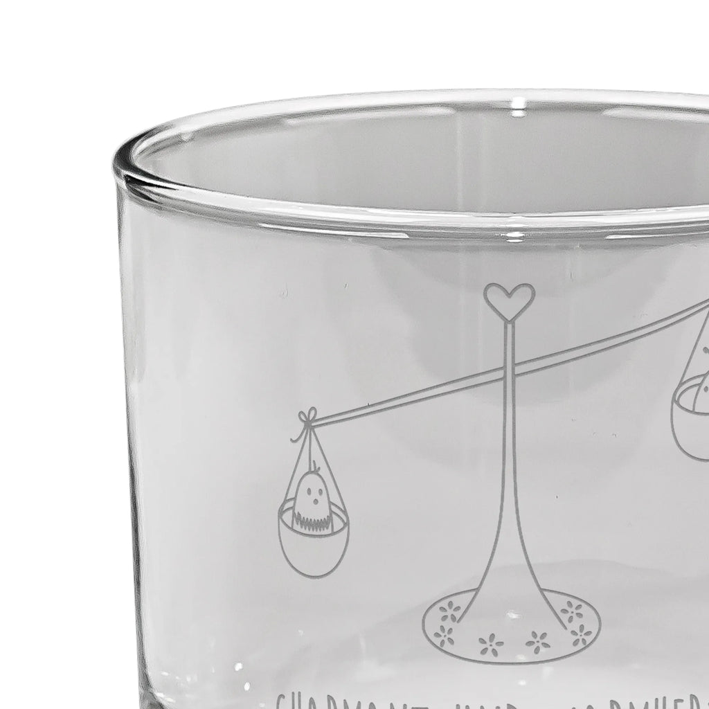 Whiskey Glas Sternzeichen Waage Whiskeyglas mit Spruch, Whiskyglas mit Gravur, Whiskygläser, Whisky Gläser, Edle Whiskygläser, Gravur Whiskyglas, Whiskey Glas mit Sprüchen, Whiskey Glas, Whiskey Glas mit Gravur, Whiskeylgas, Whiskey Tumbler, Tierkreiszeichen, Sternzeichen, Horoskop, Astrologie, Aszendent, Geschenk Oktober, Marienkäfer, Geburtstag Oktober, Geburtstag September, Biene, Hummel, Geschenk September, Waage Geschenk, Waage Sternzeichen, Waage, Gleichgewicht
