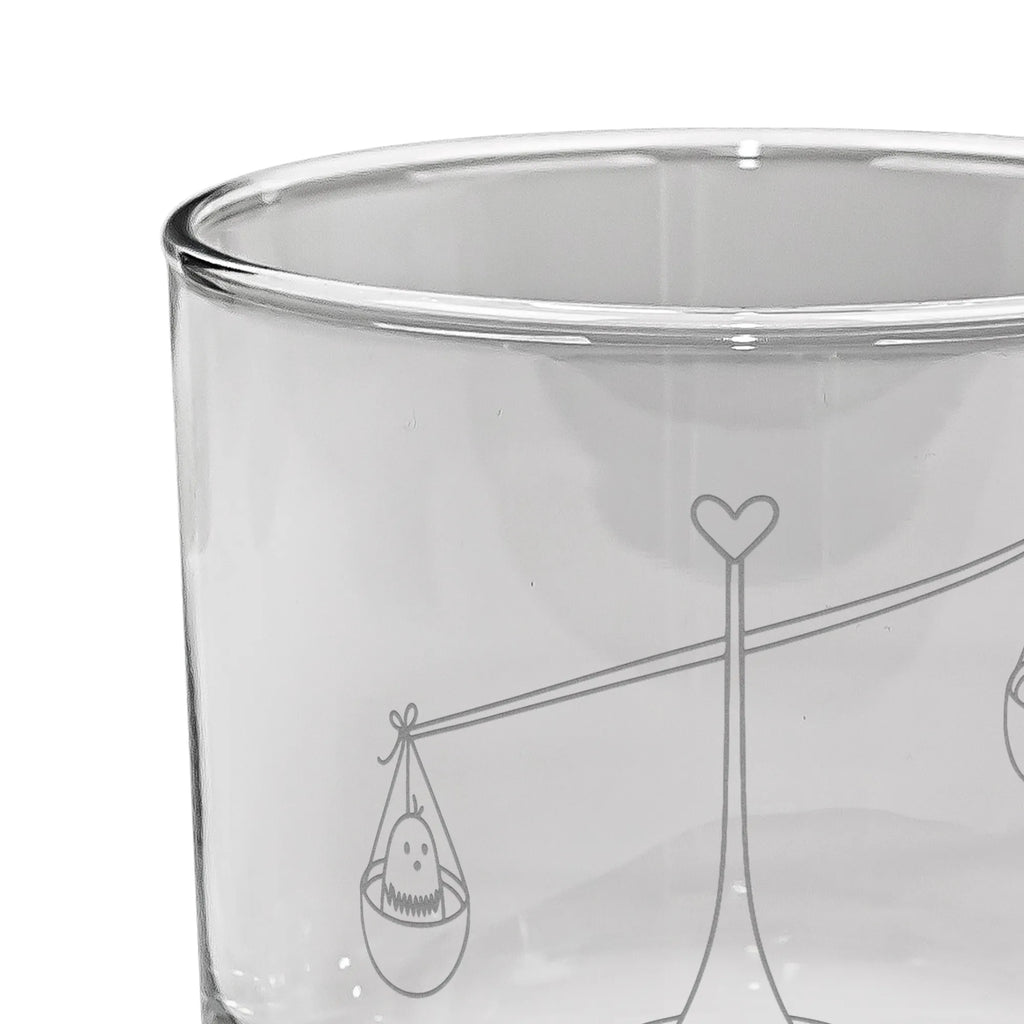 Whiskey Glas Sternzeichen Waage Whiskeyglas mit Spruch, Whiskyglas mit Gravur, Whiskygläser, Whisky Gläser, Edle Whiskygläser, Gravur Whiskyglas, Whiskey Glas mit Sprüchen, Whiskey Glas, Whiskey Glas mit Gravur, Whiskeylgas, Whiskey Tumbler, Tierkreiszeichen, Sternzeichen, Horoskop, Astrologie, Aszendent, Geschenk Oktober, Marienkäfer, Geburtstag Oktober, Geburtstag September, Biene, Hummel, Geschenk September, Waage Geschenk, Waage Sternzeichen, Waage, Gleichgewicht