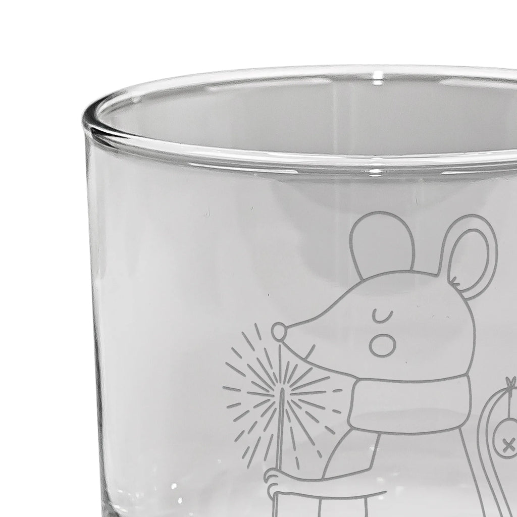 Whiskey Glas Maus Weihnachten Whiskey Glas mit Sprüchen, Whiskeyglas mit Spruch, Whiskyglas mit Gravur, Whiskey Glas, Gravur Whiskyglas, Edle Whiskygläser, Whisky Gläser, Whiskey Tumbler, Whiskeylgas, Whiskey Glas mit Gravur, Whiskygläser, Winter, Weihnachten, Weihnachtsdeko, Nikolaus, Advent, Heiligabend, Wintermotiv, Maus, Mäuschen, Weihnachtsgruß, Weihnachtswunder, Frohe Weihnachten, Weihnachtsmotiv