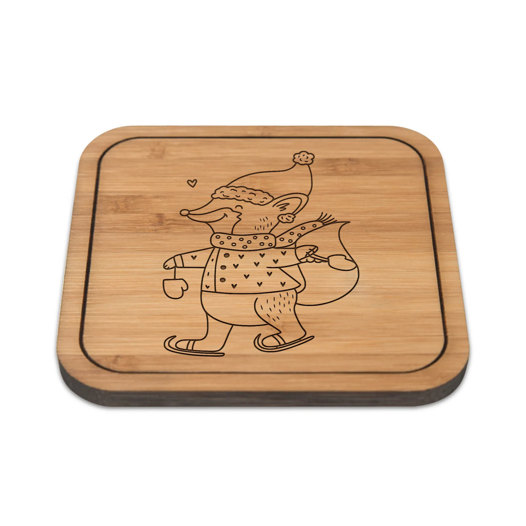 Untersetzer quadratisch Fuchs  Schlittschuhe Unterlage Für Gläser, Untersetzer Büro, Tassenunterlage, nachhhaltig Unterstzer, Untersetzer 4er Set, Keramikuntersetzer, Tischuntersetzer Quadratisch, Schieferuntersetzer Quadratisch, Holzuntersetzer Quadratisch, Dekorativer Untersetzer Quadratisch, Untersetzer Geschenk, Unterlage Für Becher, Untersetzer Für Küche, Bierdeckel, Untersetzer Aus Filz, Moderner Tischuntersetzer, Coaster Quadratisch, Quadratischer Untersetzer, Glasuntersetzer, Hitzebeständiger Untersetzer, Robuster Untersetzer, Tassenuntersetzer, Untersetzer Aus Kork, Getränkeuntersetzer, Kratzschutz Für Tisch, Untersetzer Aus Holz Quadratisch, Becheruntersetzer, Klassischer Getränkeuntersetzer, Unterlage Für Tassen, Gläser Schutz, Rutschfester Untersetzer, Filzuntersetzer Quadratisch, Tischschoner, Glasunterlage, Bambusuntersetzer Quadratisch, Untersetzer 6er Set, Design Untersetzer, Nachhaltiger Untersetzer, Getränkeunterlage, Untersetzer Für Wohnzimmer, Handgemachter Untersetzer, Umweltfreundlicher Untersetzer, Korkuntersetzer Quadratisch, Tassen Schutz, Untersetzer Für Esstisch, Untersetzer Quadratisch, Winter, Weihnachten, Weihnachtsdeko, Nikolaus, Advent, Heiligabend, Wintermotiv, Weihnachtszeit, Weihnachtsbaum, Weihnachtsmann, Weihnachtstage, Tannenbaum