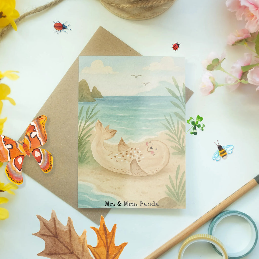 Grußkarte Robbe Liegen Design Grußkarte, Klappkarte, Einladungskarte, Glückwunschkarte, Hochzeitskarte, Geburtstagskarte, Karte, Ansichtskarten, Tiermotive, Gute Laune, lustige Sprüche, Tiere, Robbe, Robben, Seehund, Strand, Meerestier, Ostsee, Nordsee, Lachen, Freude