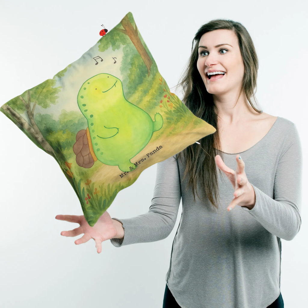 40x40 Kissen Schildkröte Pfeifen Design Kissenhülle, Kopfkissen, Sofakissen, Dekokissen, Motivkissen, sofakissen, sitzkissen, Kissen, Kissenbezüge, Kissenbezug 40x40, Kissen 40x40, Kissenhülle 40x40, Zierkissen, Couchkissen, Dekokissen Sofa, Sofakissen 40x40, Dekokissen 40x40, Kopfkissen 40x40, Kissen 40x40 Waschbar, Schildkröte, Schildi, Schildkröten, fröhlich, Glück, Motivation, Lebensfreude, Depression, Trennung, Neuanfang