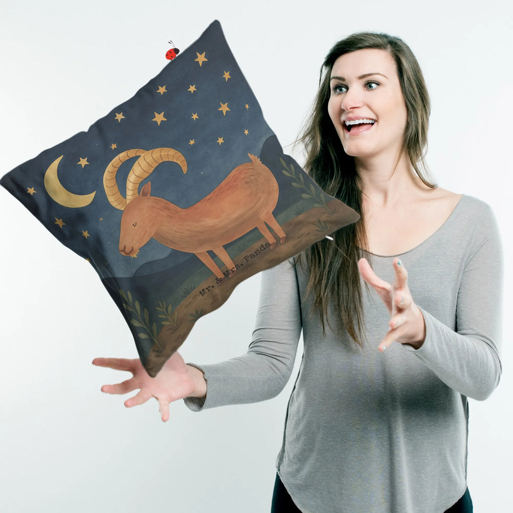 40x40 Kissen Sternzeichen Steinbock Design Kissenhülle, Sofakissen, Kissen, Kopfkissen 40x40, Dekokissen 40x40, Dekokissen Sofa, Zierkissen, Kissen 40x40 Waschbar, Kissenbezug 40x40, Kissen 40x40, Couchkissen, Sofakissen 40x40, Motivkissen, sofakissen, Kissenhülle 40x40, sitzkissen, Kopfkissen, Kissenbezüge, Dekokissen, Tierkreiszeichen, Sternzeichen, Horoskop, Astrologie, Aszendent, Geburtstag Dezember, Geschenk Dezember, Geburtstag Januar, Ziege, Geschenk Januar, Steinbock Geschenk, Bock, Steinbock Sternzeichen, Steinböcke