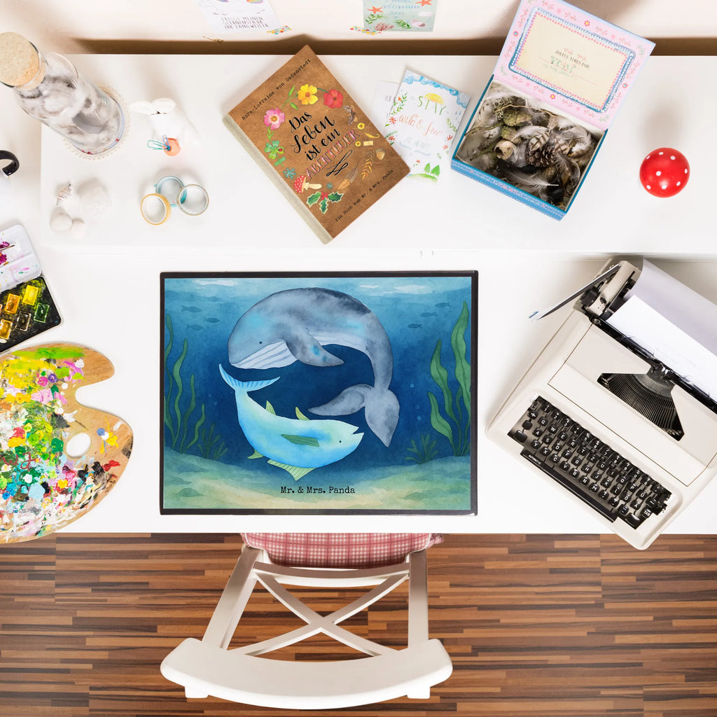 Schreibtischunterlage Walfisch Thunfisch Design Schreibunterlage, Schreibtischauflage, Bürobedarf, Büroartikel, Schreibwaren, Schreibtisch Unterlagen, Schreibtischunterlage Groß, Tiermotive, Gute Laune, lustige Sprüche, Tiere, Wal, Wahl, Tunfisch, Wortwitz lustig, Spruch lustig, Flachwitz, Witz, Spruch des Tages, Flachwitz Geschenk