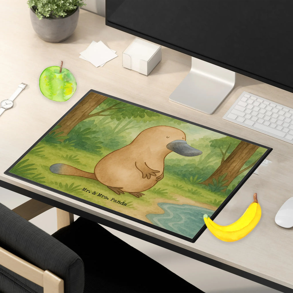 Schreibtischunterlage Schnabeltier Mut Design Schreibunterlage, Schreibtischauflage, Bürobedarf, Büroartikel, Schreibwaren, Schreibtisch Unterlagen, Schreibtischunterlage Groß, Meerestiere, Meer, Urlaub, Schnabeltier, Mut, mutig, Lebensweisheit, Schnabeltiere, Motivation, Training, Büro, Arbeit, Neuanfang, Neustart, Weltreise, Raodtrip