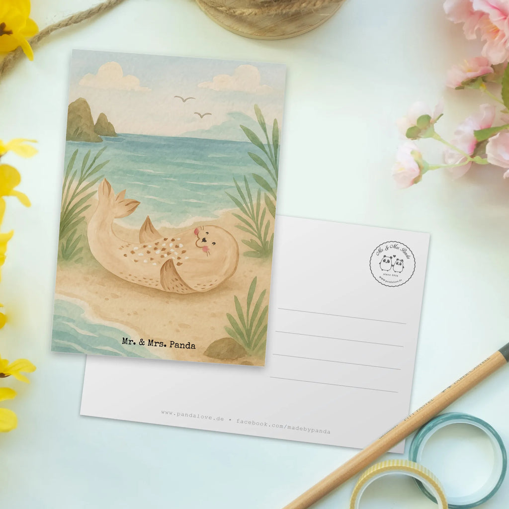 Postkarte Robbe Liegen Design Postkarte, Karte, Geschenkkarte, Grußkarte, Einladung, Ansichtskarte, Geburtstagskarte, Einladungskarte, Dankeskarte, Ansichtskarten, Einladung Geburtstag, Einladungskarten Geburtstag, Tiermotive, Gute Laune, lustige Sprüche, Tiere, Robbe, Robben, Seehund, Strand, Meerestier, Ostsee, Nordsee, Lachen, Freude