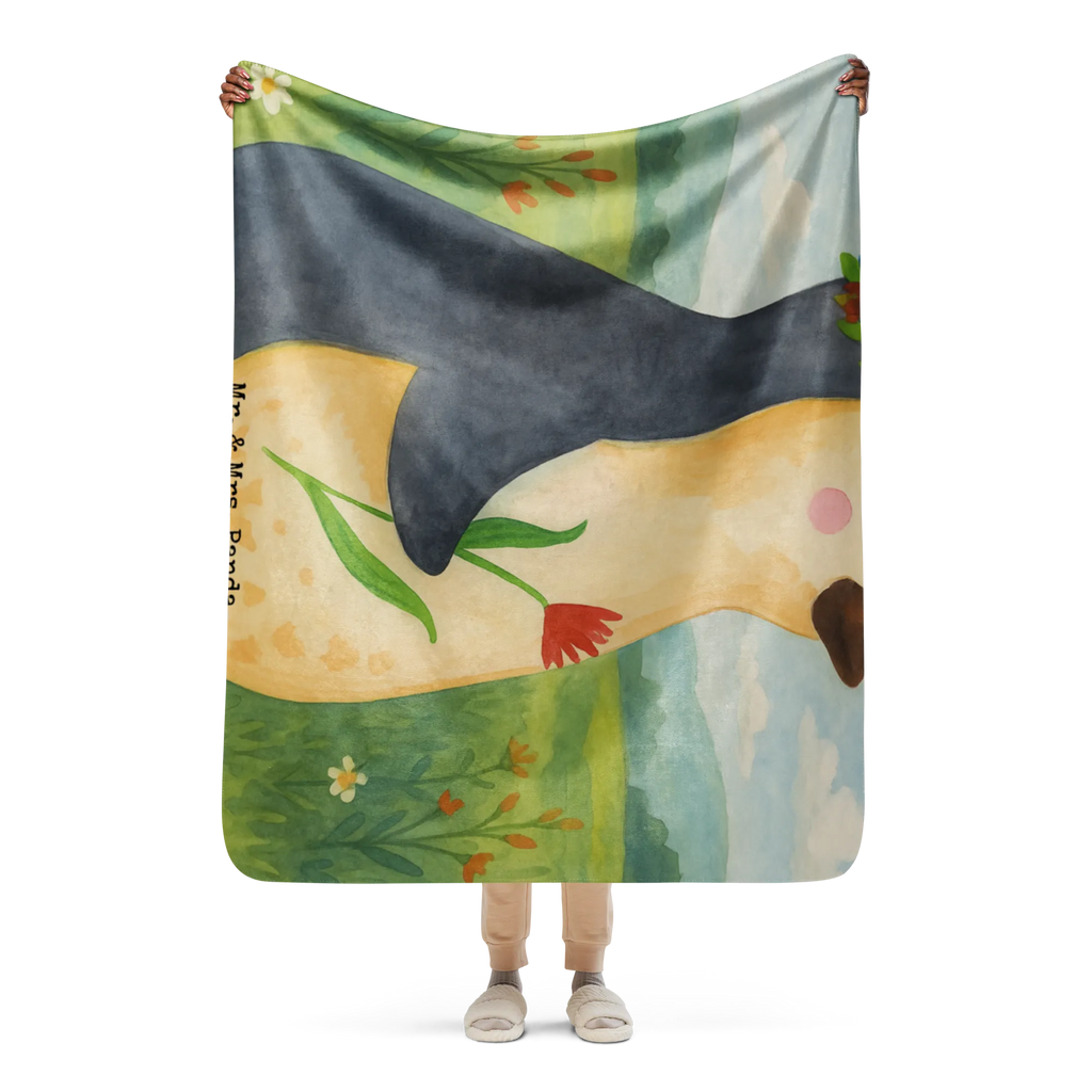 Sherpa Kuscheldecke Pinguin Blumen Design Pinguin, Liebeskummer, Universum, Pinguine, Lebenslust, Wünsche, Leben, Motivation, Lebensziele, Ziele, Blumenkranz, Geschenkidee
