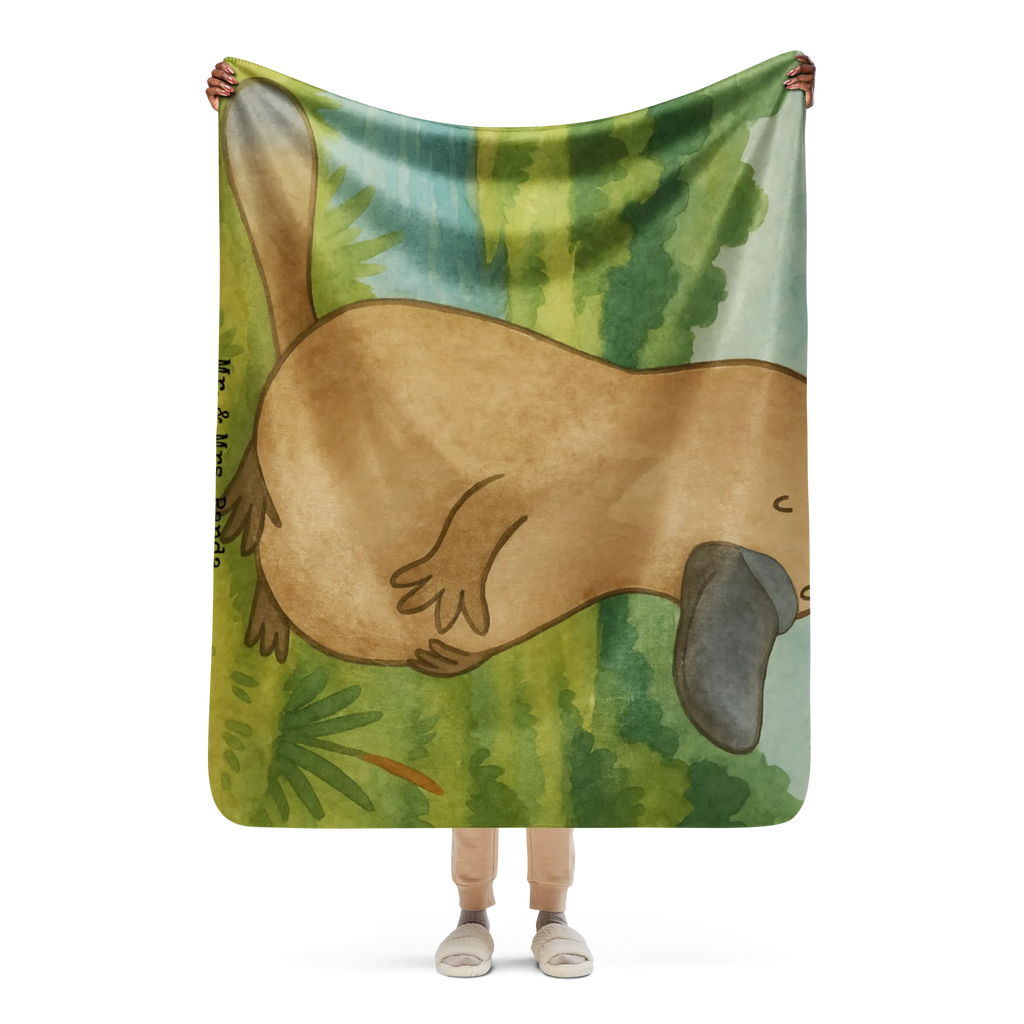 Sherpa Kuscheldecke Schnabeltier Mut Design Meerestiere, Meer, Urlaub, Neuanfang, Arbeit, Weltreise, mutig, Raodtrip, Lebensweisheit, Schnabeltiere, Motivation, Training, Schnabeltier, Mut, Büro, Neustart