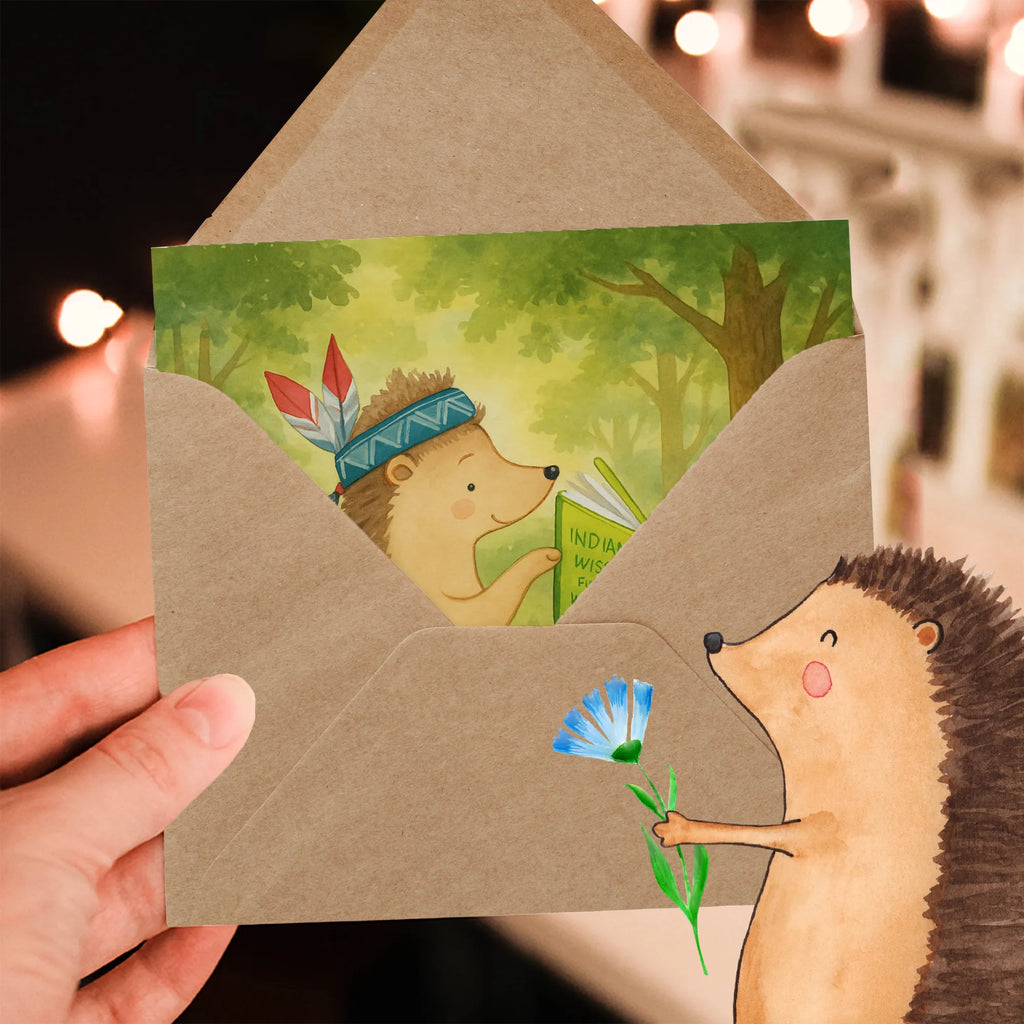 Deluxe Karte Igel Federschmuck Design Karte, Grußkarte, Klappkarte, Einladungskarte, Glückwunschkarte, Hochzeitskarte, Geburtstagskarte, Hochwertige Grußkarte, Hochwertige Klappkarte, Waldtiere, Tiere, Igel, Indianer, Abenteuer, Lagerfeuer, Camping