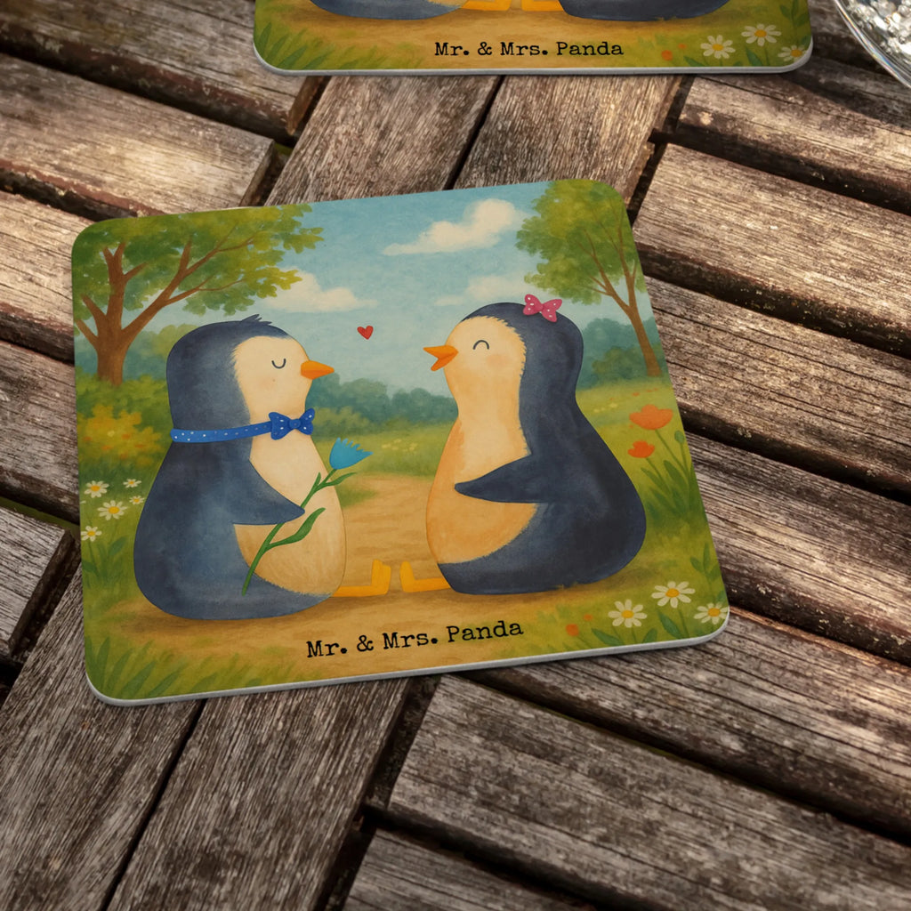 Bierdeckel Pinguin Pärchen Design Bierdeckel, Gastgeschenk Hochzeit, Tischdeko, Pinguin, Pinguine, Liebe, Liebespaar, Liebesbeweis, Liebesgeschenk, Verlobung, Jahrestag, Hochzeitstag, Hochzeit, Hochzeitsgeschenk, große Liebe, Traumpaar