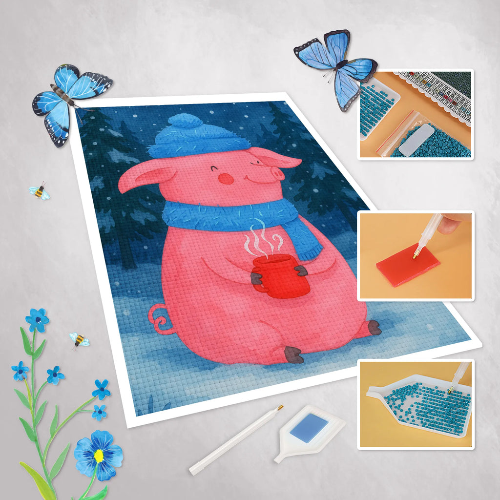 Diamond Painting Schweinchen Glühwein Design Kreativität, Kristallbild, Diamond Painting, DIY, Winter, Weihnachten, Weihnachtsdeko, Nikolaus, Advent, Heiligabend, Wintermotiv, Spruch, Betrunken, Glühwein, Weihnachtsmarkt