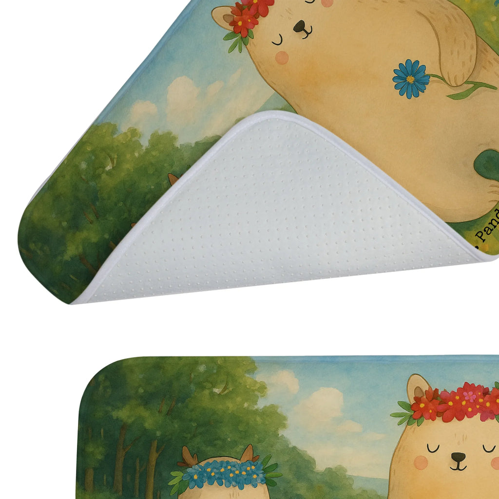 Badematte Bären mit Blumenkranz Design Badvorleger, Badezimmerteppich, Badematte, Badteppich, Duschvorleger, Badgarnitur, Badläufer, Badematten Set, Rutschfester Badvorleger, Weicher Badvorleger, Saugfähiger Badvorleger, Waschbarer Badvorleger, Badvorleger Baumwolle, Badvorleger Mikrofaser, Badvorleger Naturmaterial, Badvorleger Nachhaltig, Badvorleger Für Dusche, Badvorleger Für Badewanne, Badvorleger Für Gäste-WC, Badvorleger Klein, Badvorleger Groß, Rechteckiger Badvorleger, Runder Badvorleger, Badvorleger Modern, Badvorleger Klassisch, Badvorleger Vintage, Badvorleger Design, Badvorleger Gemustert, Badvorleger Weiß, Badvorleger Schwarz, Badvorleger Antirutsch, Badvorleger Teppich, Badezimmer Matte, Bad Fußmatte, Weiche Badezimmermatte, Badematte Rutschfest, Badmatte Waschbar, Teppich Fürs Bad, Familie, Vatertag, Muttertag, Bruder, Schwester, Mama, Papa, Oma, Opa, Bär, Bären, Mutter, Mutti, Mami, Lieblingsmensch, Lieblingsmama, beste Mutter, weltbeste Mama, Geschenk Mama. Muttertag, Tochter, Kind, Kinder, Töchter, Family, Vorbild