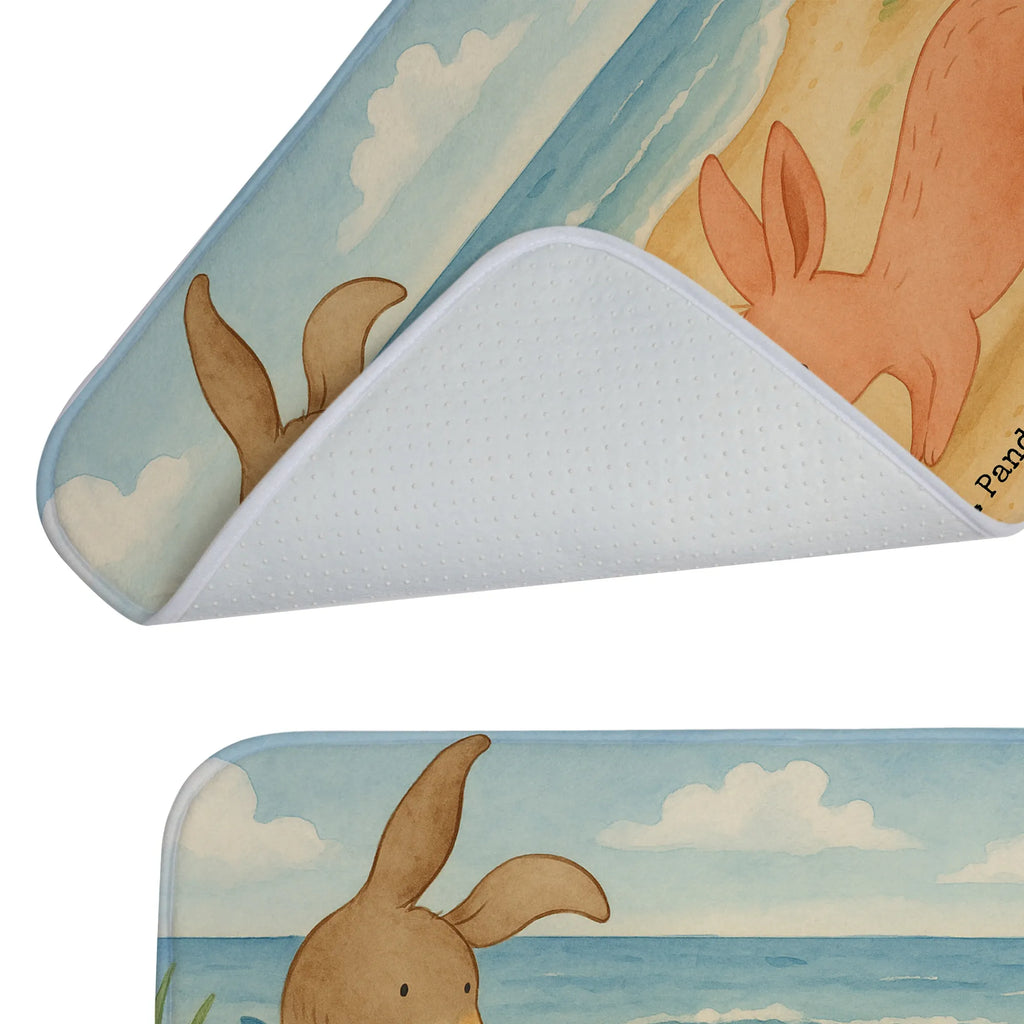 Badematte Hasen Muschel Design Badvorleger, Badezimmerteppich, Badematte, Badteppich, Duschvorleger, Badgarnitur, Badläufer, Badematten Set, Rutschfester Badvorleger, Weicher Badvorleger, Saugfähiger Badvorleger, Waschbarer Badvorleger, Badvorleger Baumwolle, Badvorleger Mikrofaser, Badvorleger Naturmaterial, Badvorleger Nachhaltig, Badvorleger Für Dusche, Badvorleger Für Badewanne, Badvorleger Für Gäste-WC, Badvorleger Klein, Badvorleger Groß, Rechteckiger Badvorleger, Runder Badvorleger, Badvorleger Modern, Badvorleger Klassisch, Badvorleger Vintage, Badvorleger Design, Badvorleger Gemustert, Badvorleger Weiß, Badvorleger Schwarz, Badvorleger Antirutsch, Badvorleger Teppich, Badezimmer Matte, Bad Fußmatte, Weiche Badezimmermatte, Badematte Rutschfest, Badmatte Waschbar, Teppich Fürs Bad, Familie, Vatertag, Muttertag, Bruder, Schwester, Mama, Papa, Oma, Opa, Hasen, beste Freundin, Freundin, Freundinnen, best friends, BFF, Muscheln sammeln, Muscheln, Meer